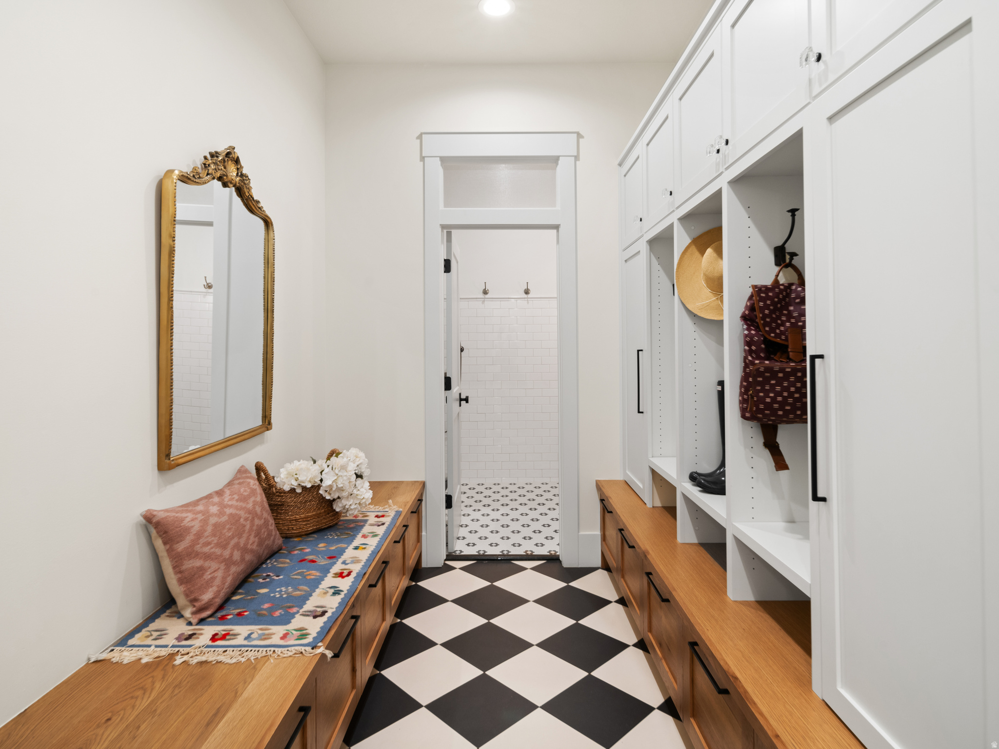 ELK RIDGE - Residential