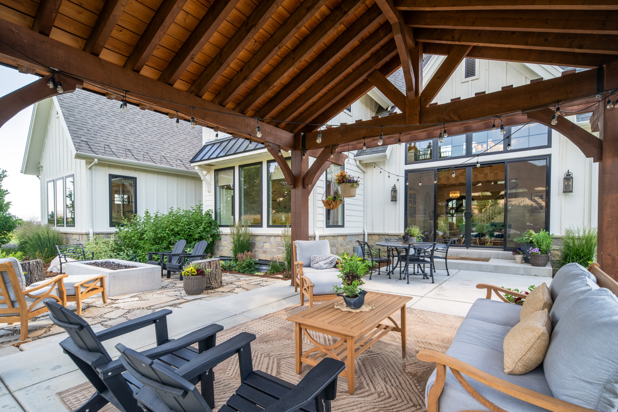 ELK RIDGE - Residential