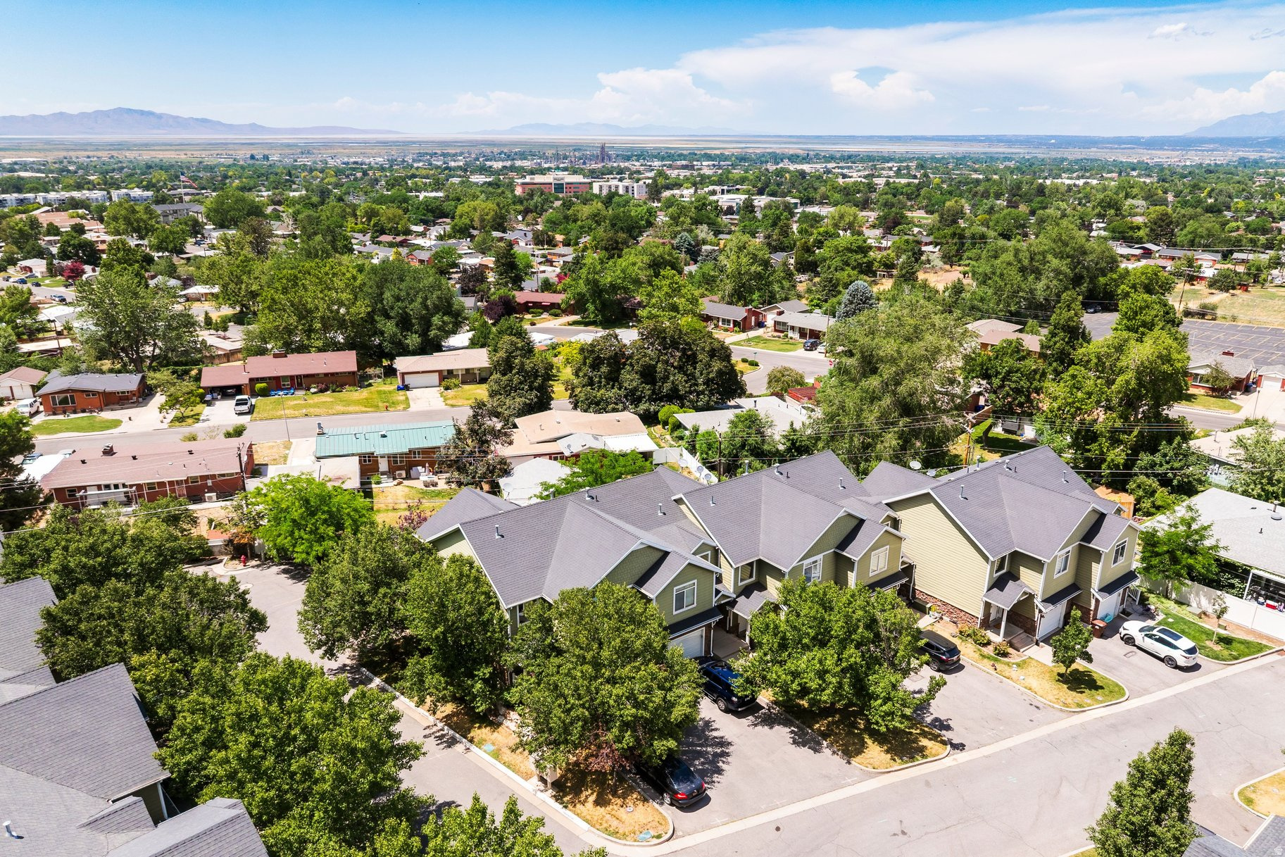 ORCHARD HOLLOW - Residential