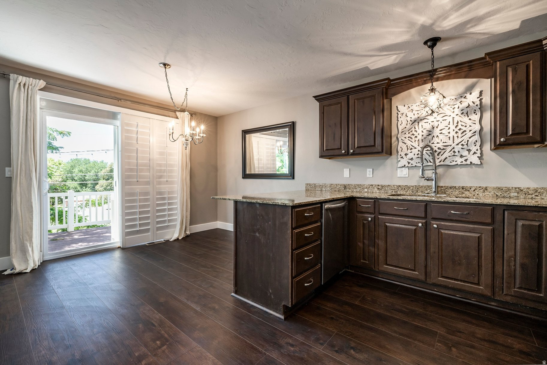 ORCHARD HOLLOW - Residential