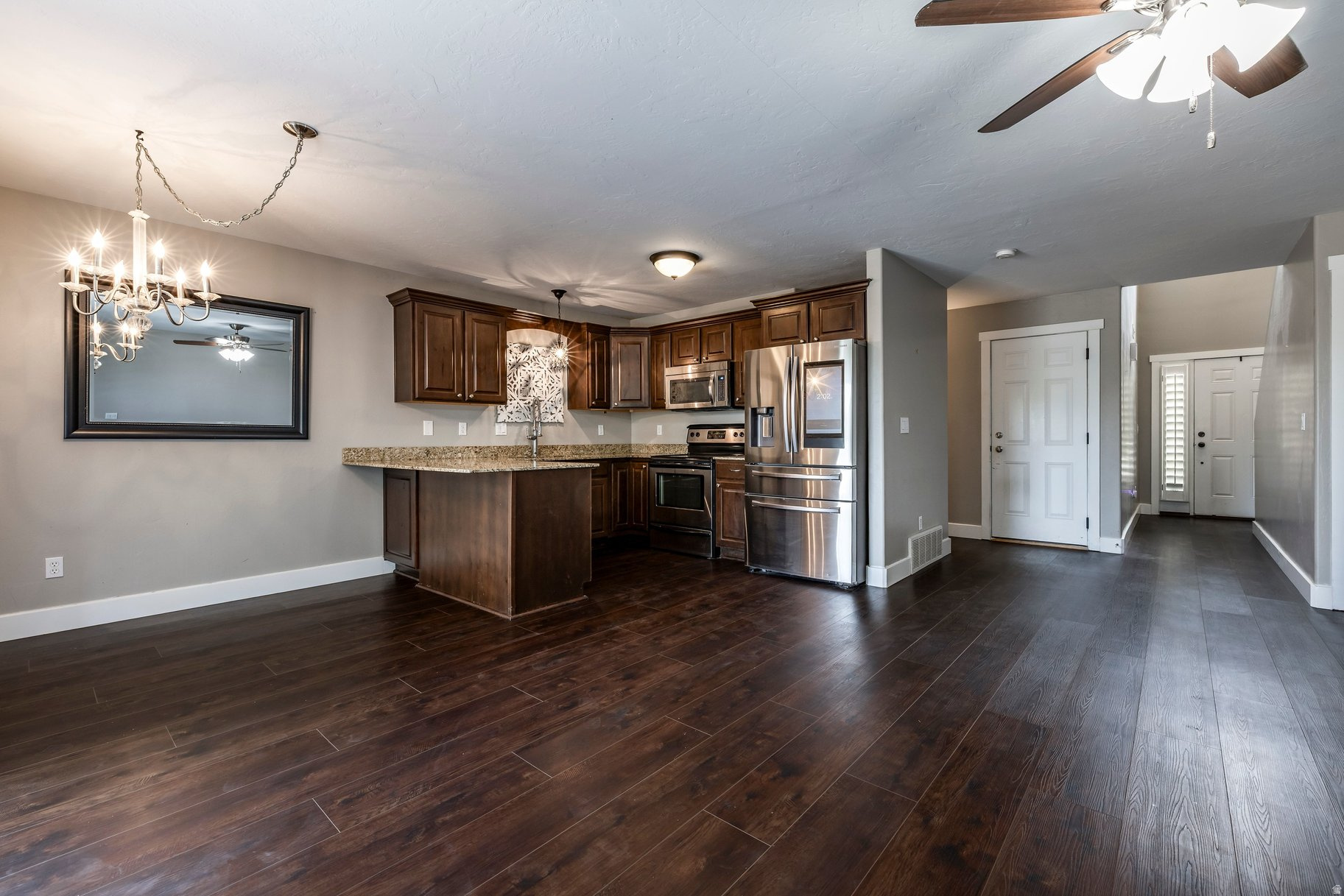 ORCHARD HOLLOW - Residential