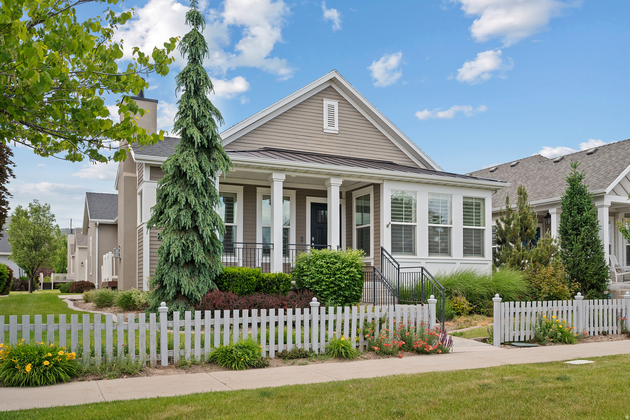 RIDGE - Residential