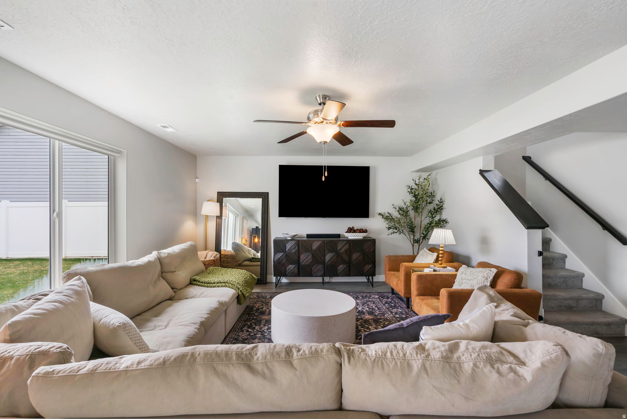 WOODLAND VIEW - Residential