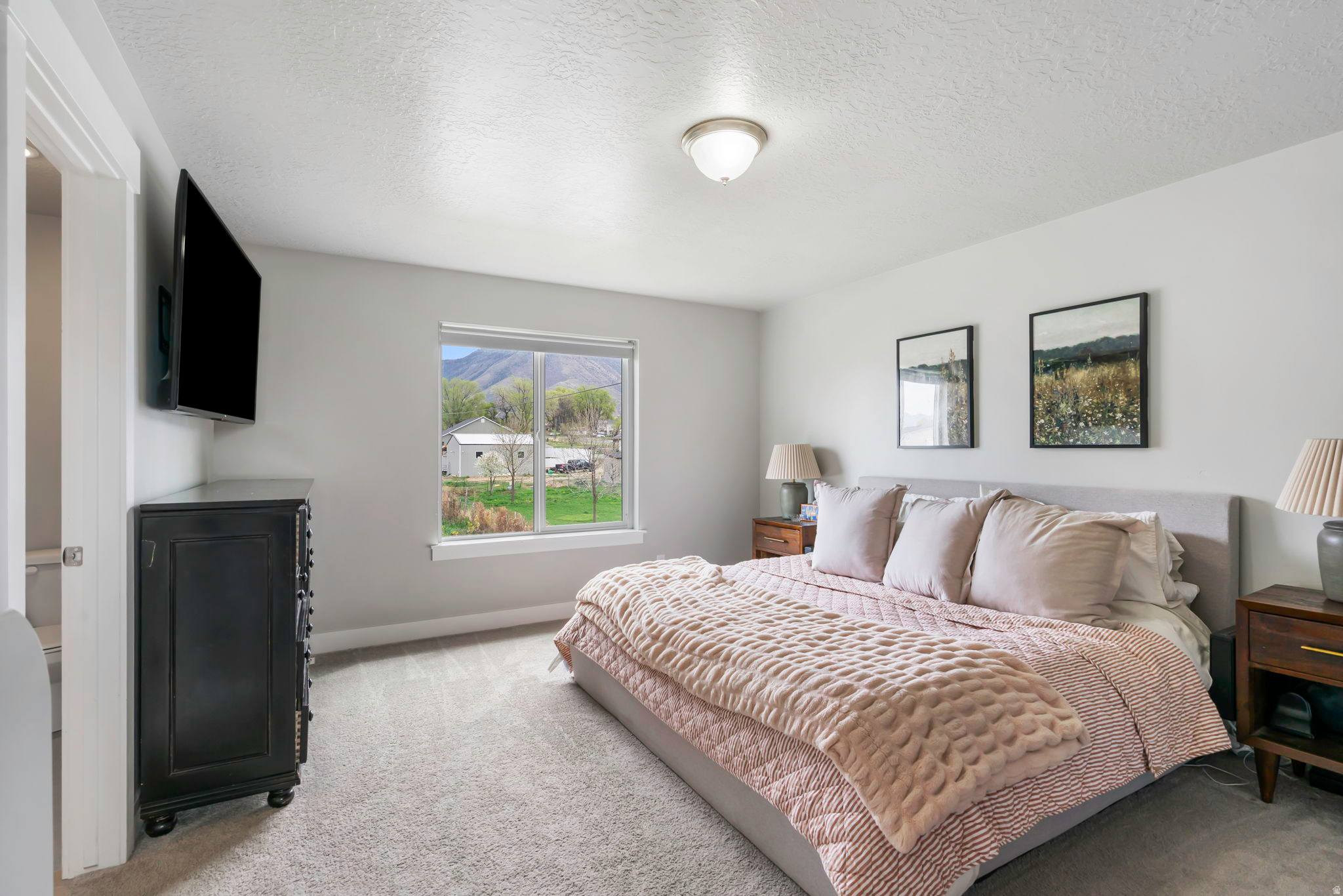 WOODLAND VIEW - Residential