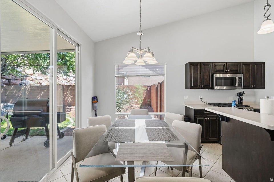 STONE GATE AT SEVEN HILLS 2 - Residential