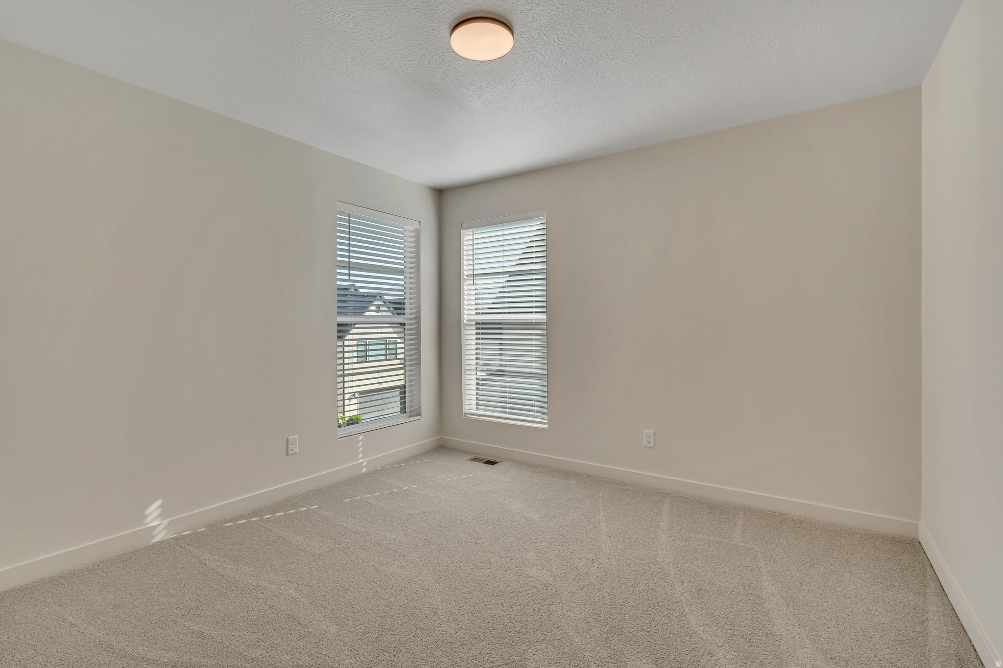 HOLBROOK FARMS - Residential
