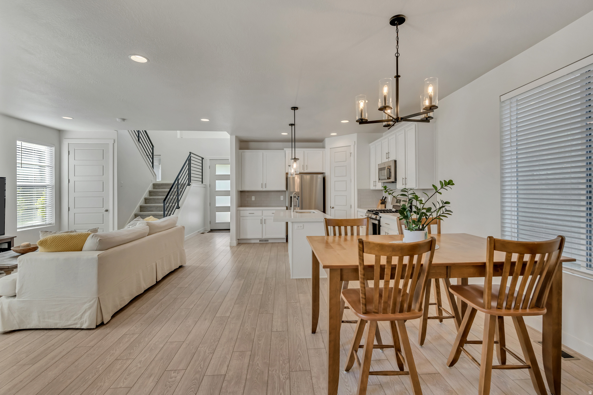 HOLBROOK FARMS - Residential