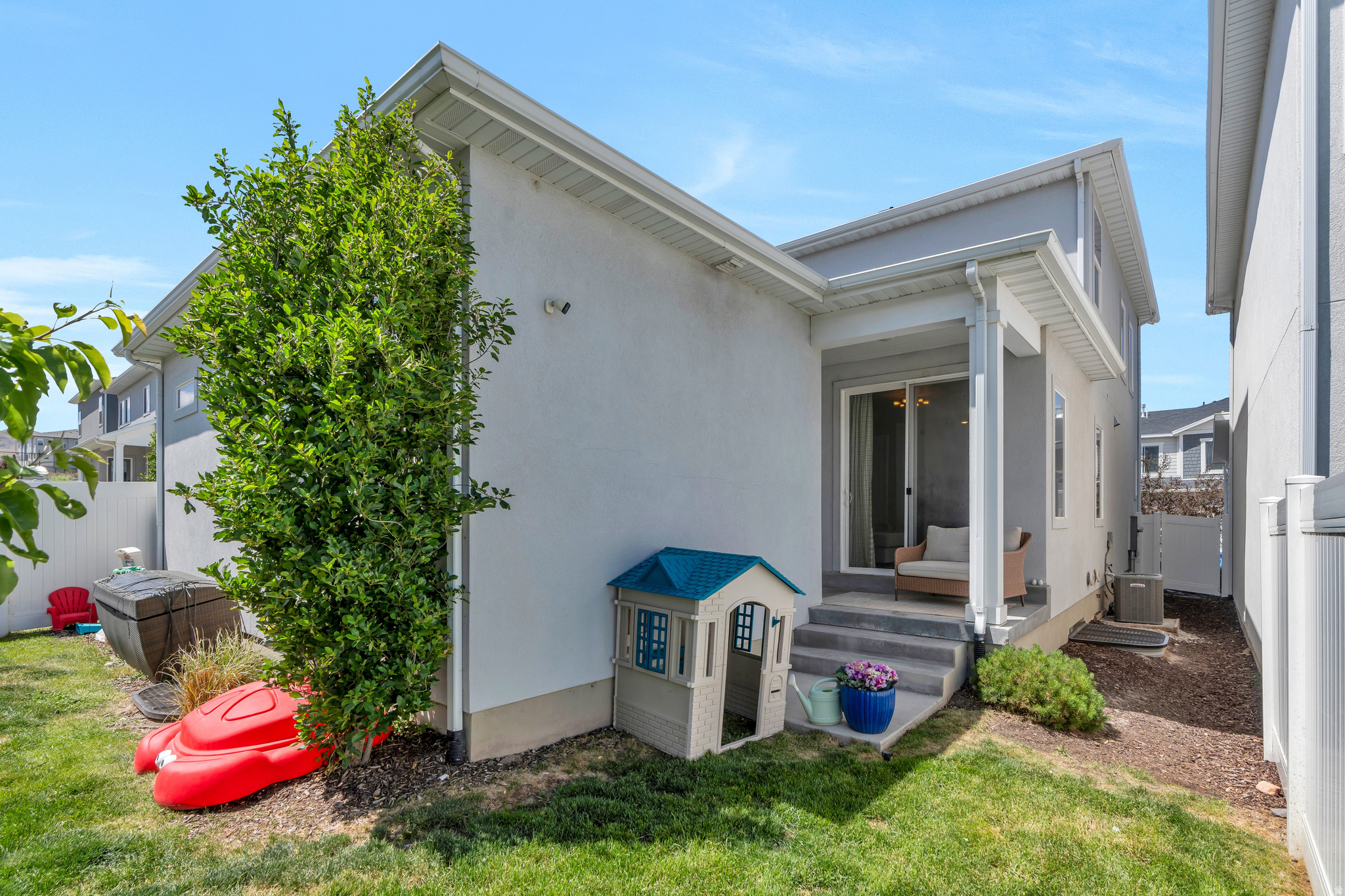 HOLBROOK FARMS - Residential