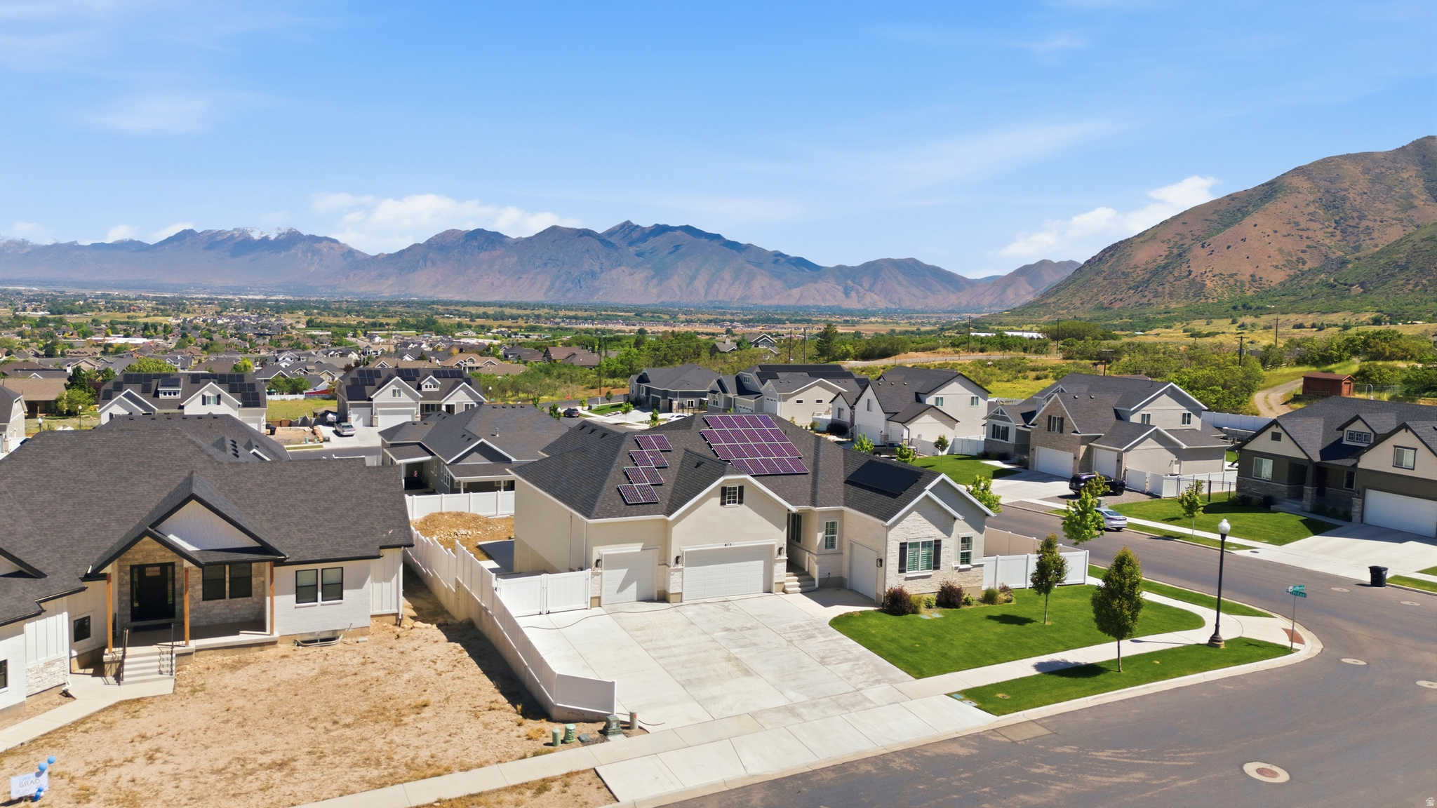 RIDGE VIEW ESTATES - Residential