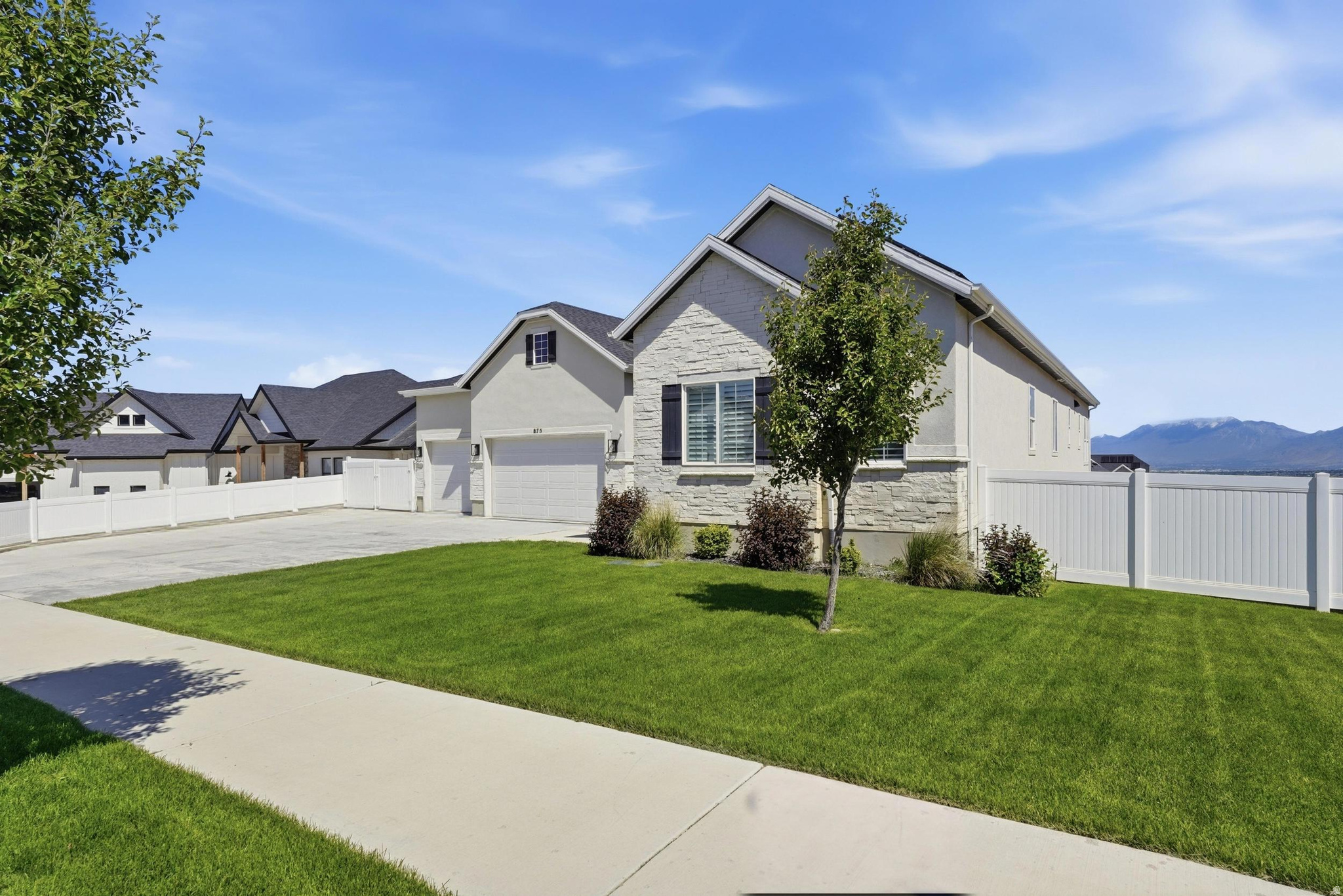 RIDGE VIEW ESTATES - Residential