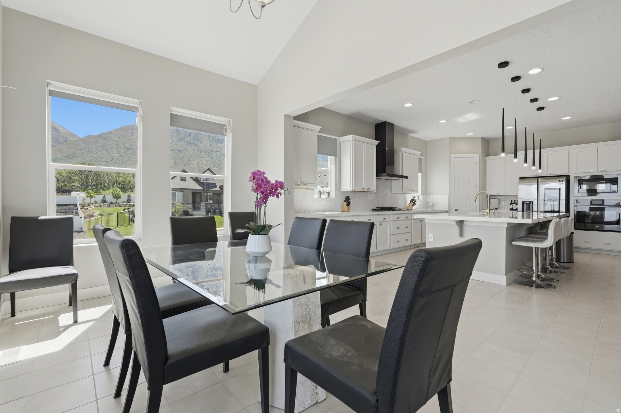 RIDGE VIEW ESTATES - Residential
