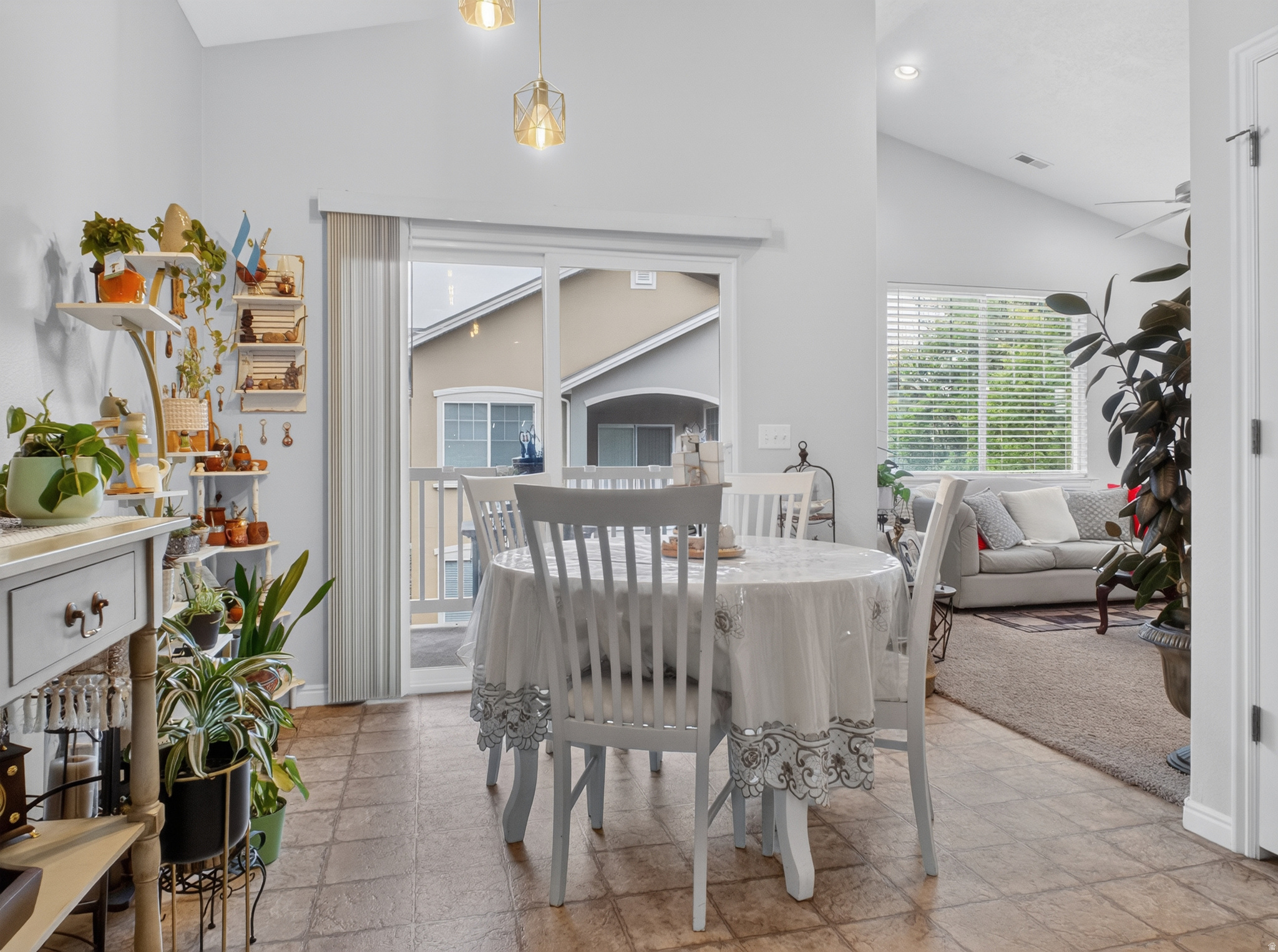 PEMBERLY - Residential