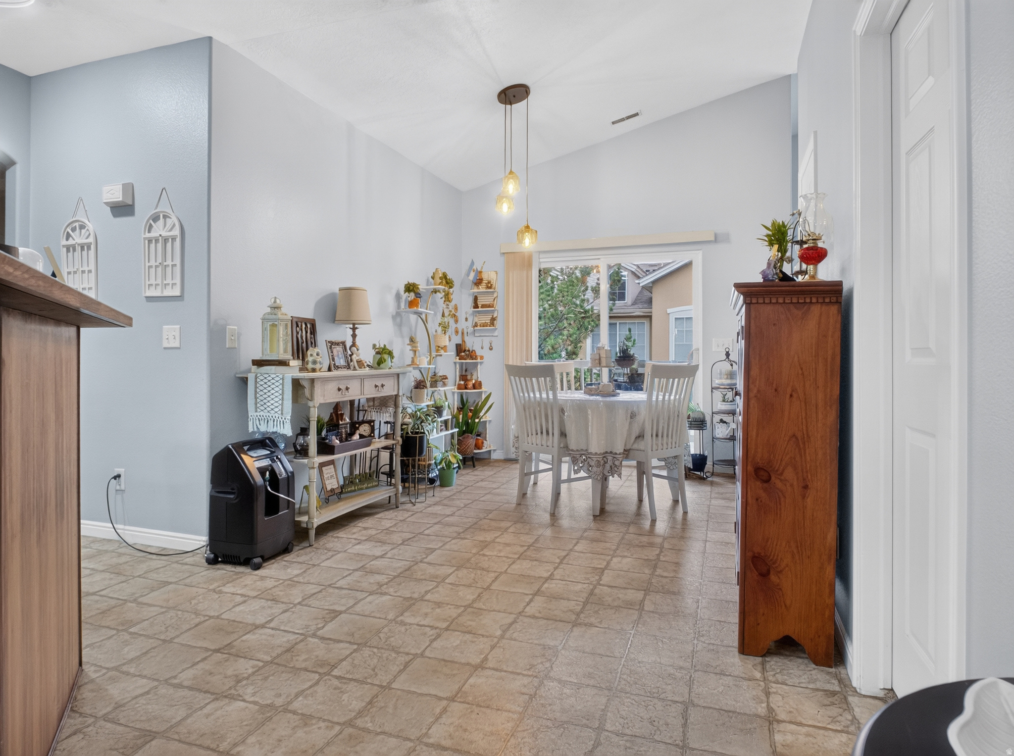 PEMBERLY - Residential