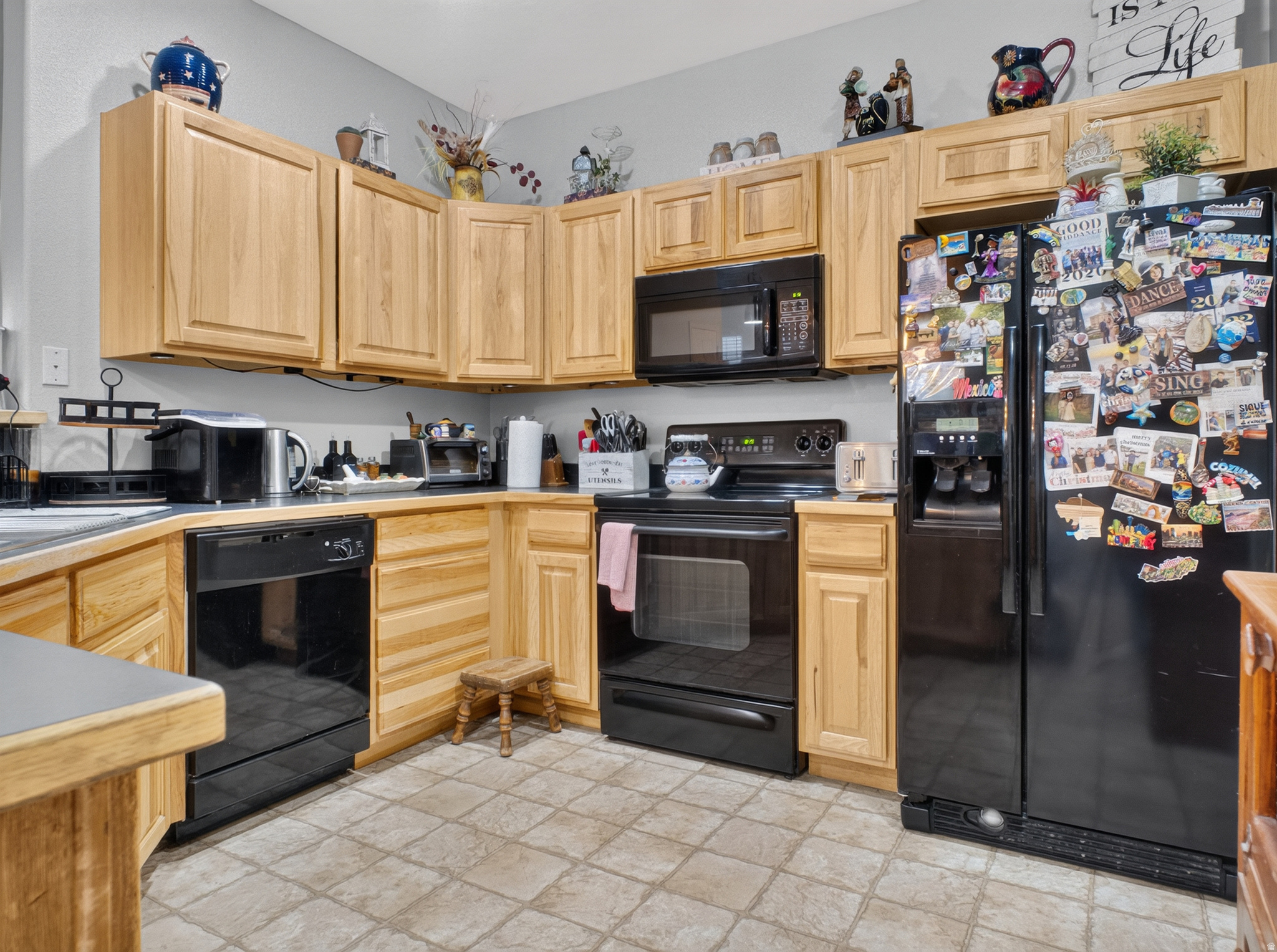 PEMBERLY - Residential
