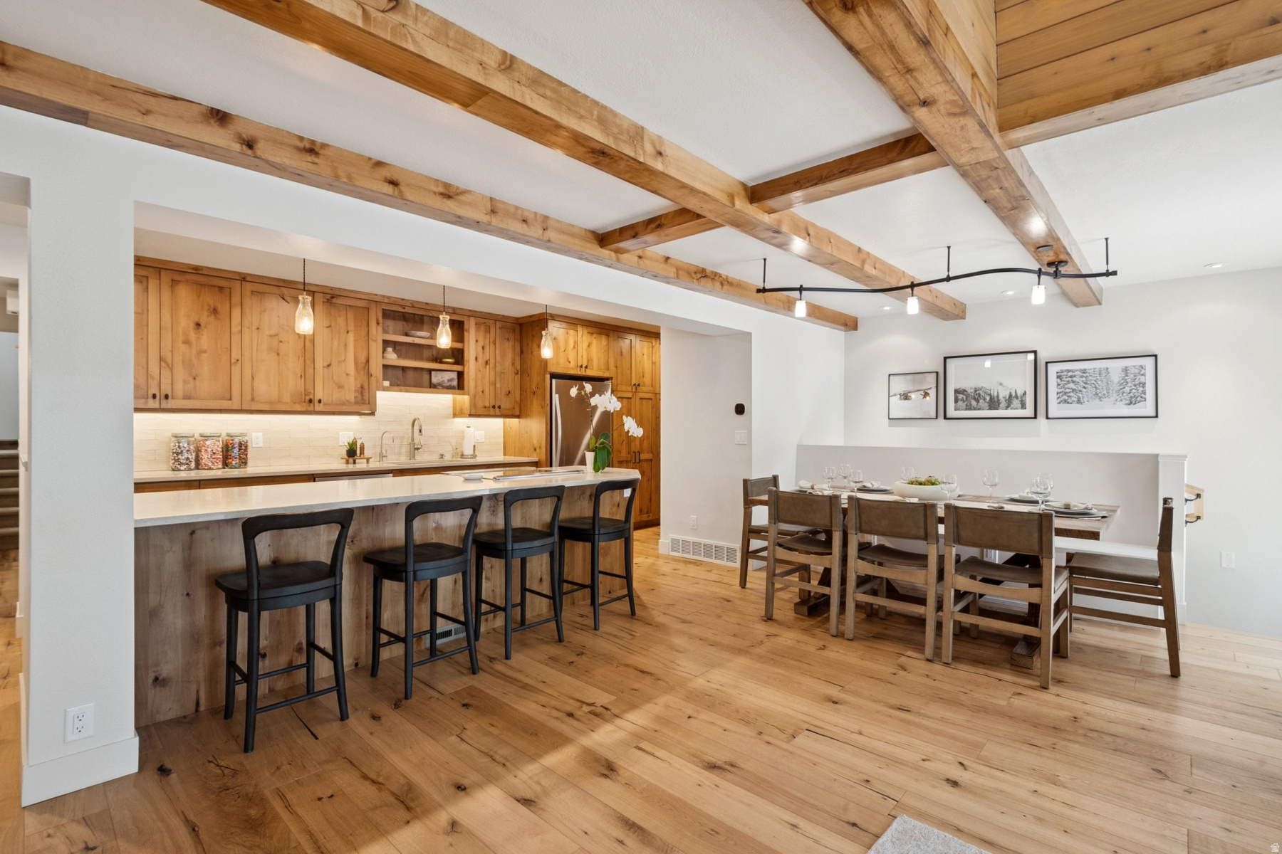 STONE BRIDGE CONDOS - Residential