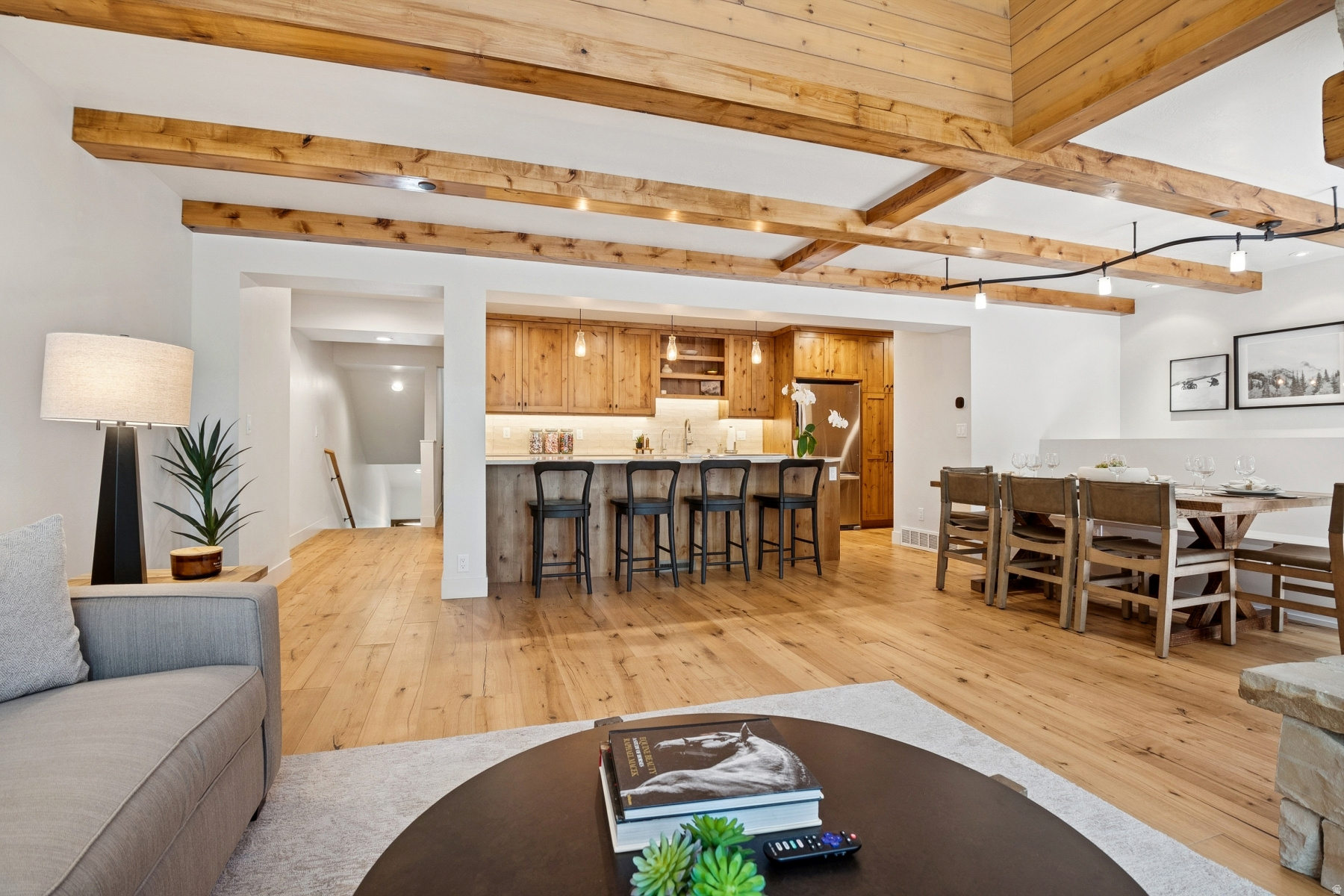 STONE BRIDGE CONDOS - Residential