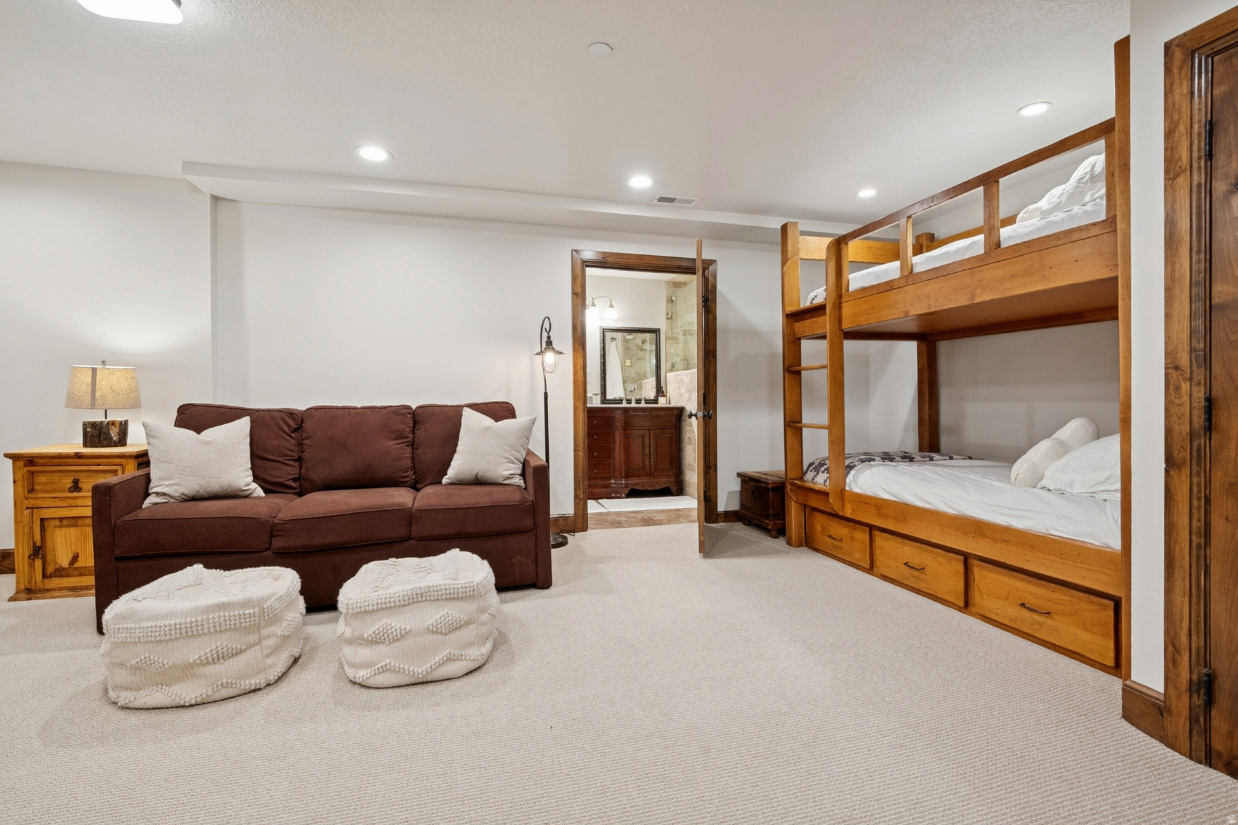 STONE BRIDGE CONDOS - Residential