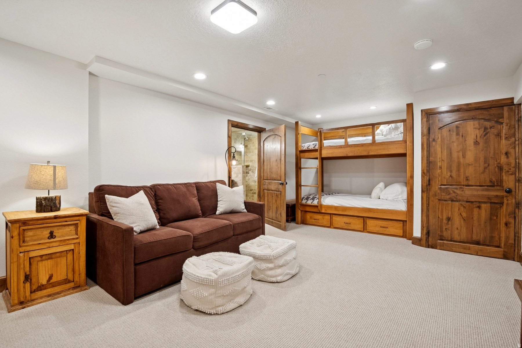STONE BRIDGE CONDOS - Residential