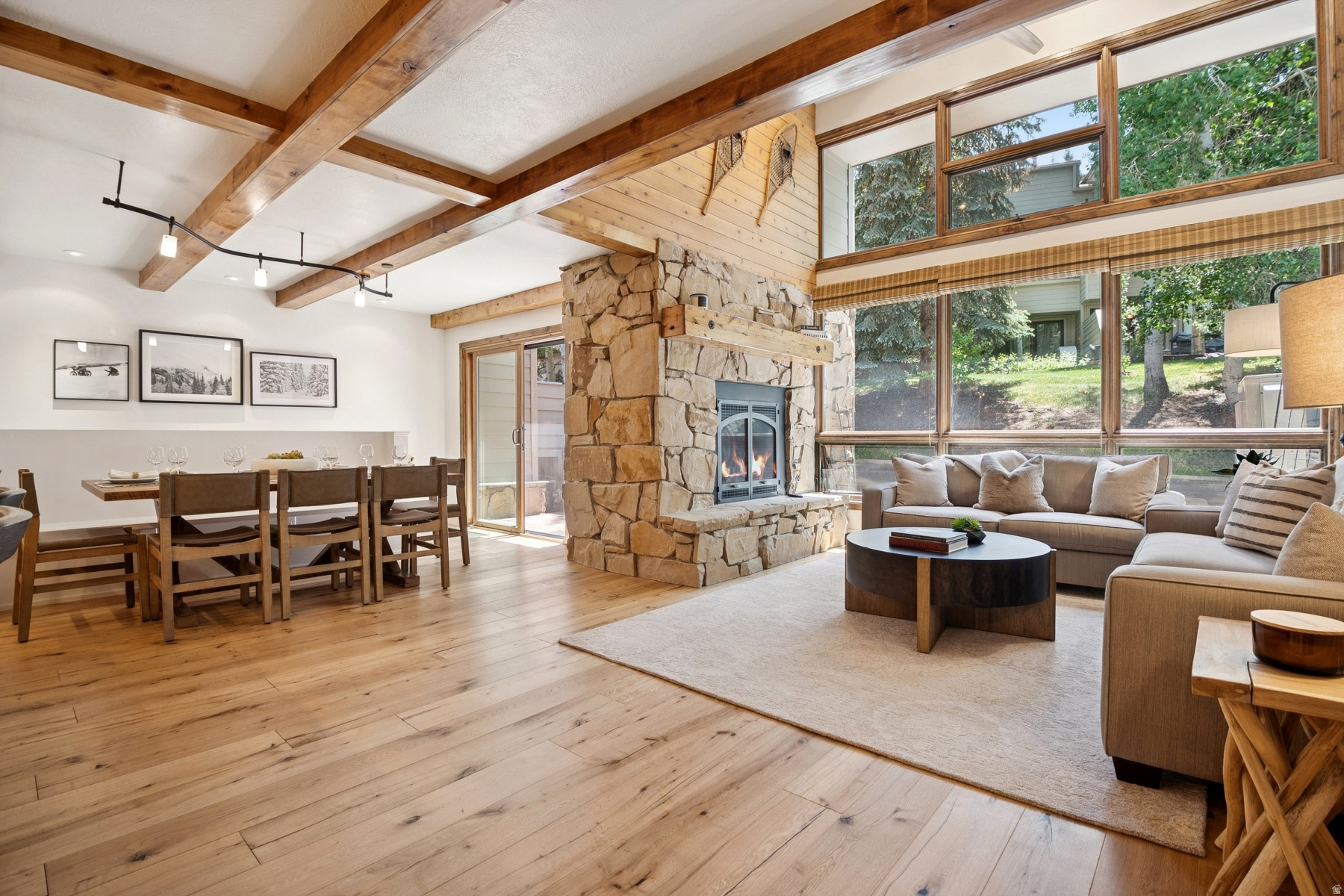 STONE BRIDGE CONDOS - Residential