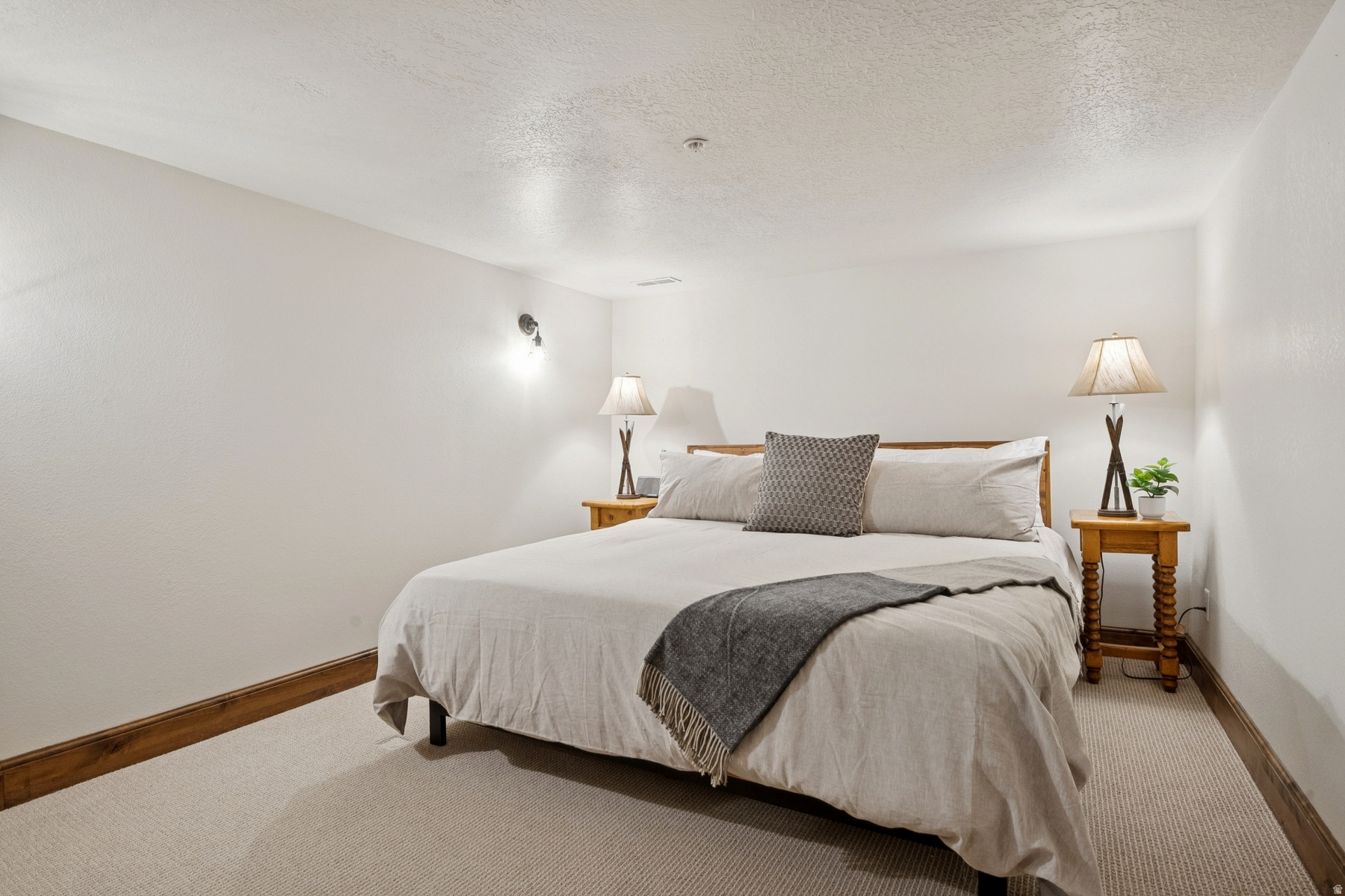 STONE BRIDGE CONDOS - Residential