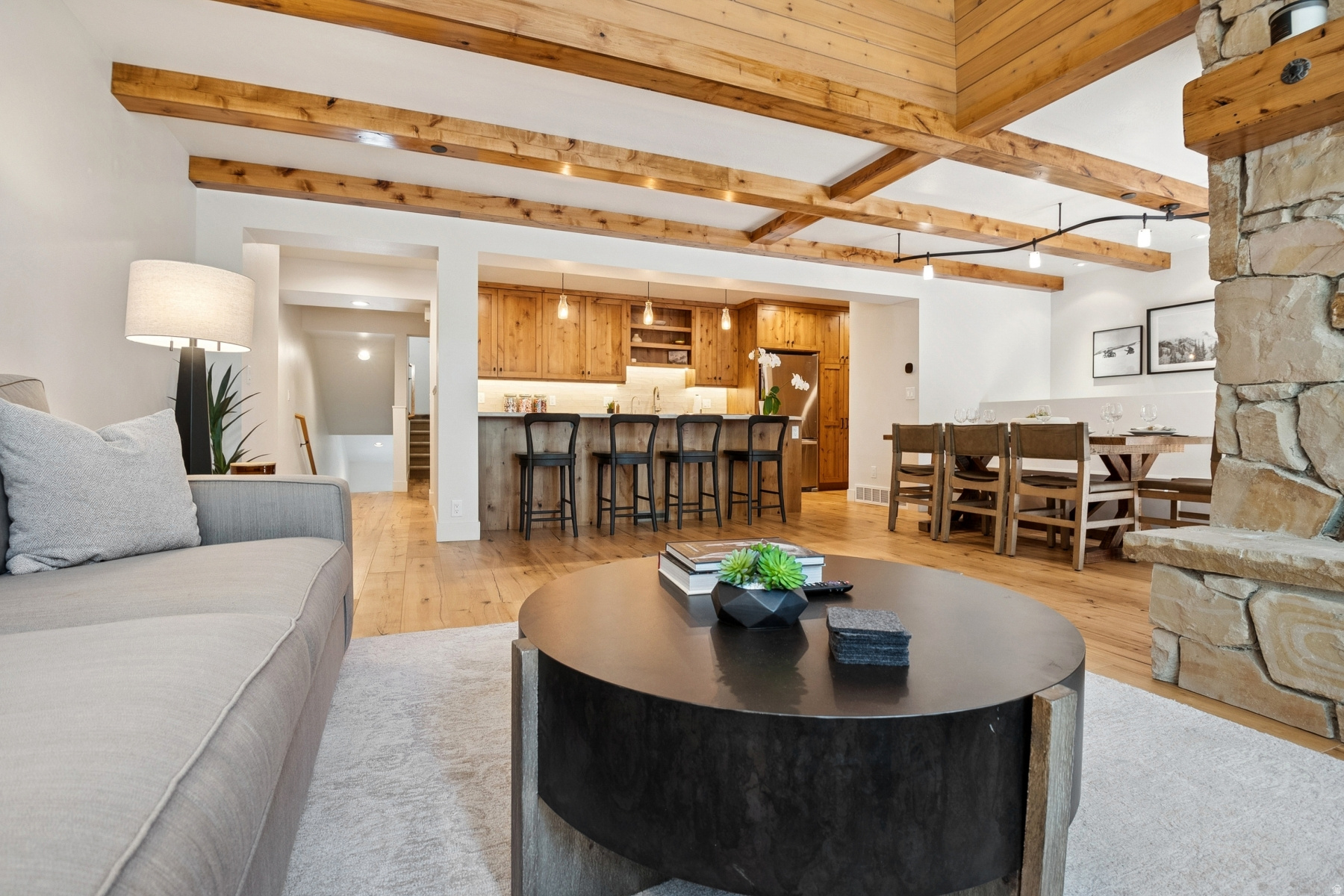 STONE BRIDGE CONDOS - Residential