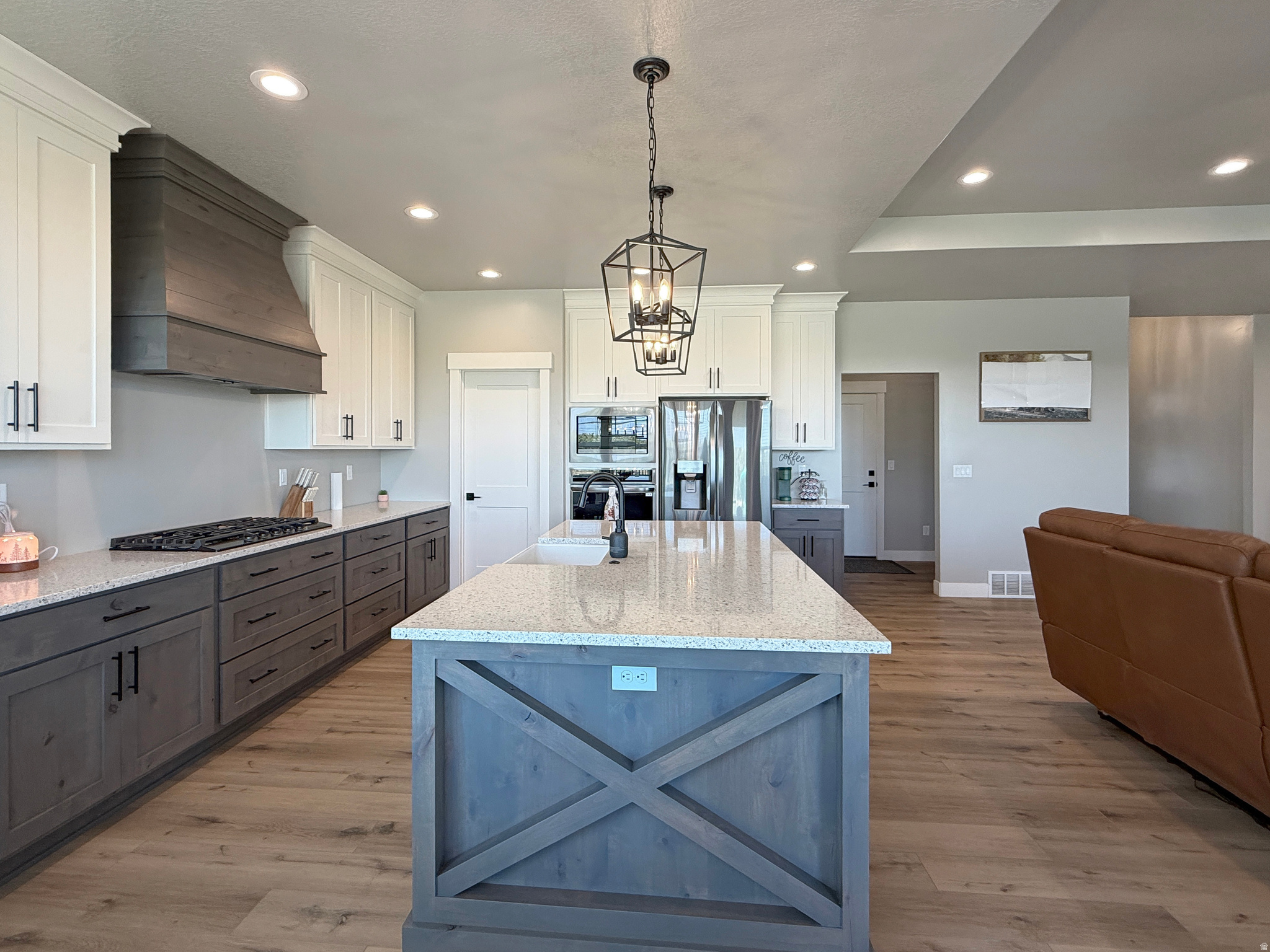 PERRY LANDING - Residential