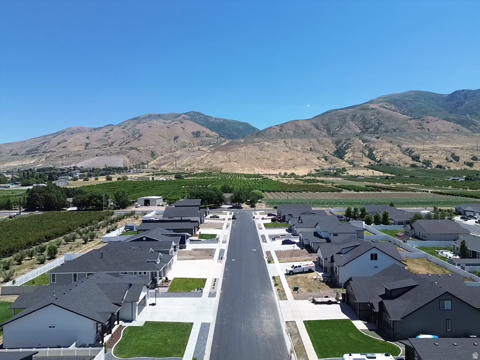 PERRY LANDING - Residential