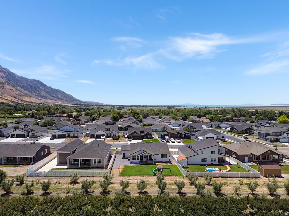 PERRY LANDING - Residential