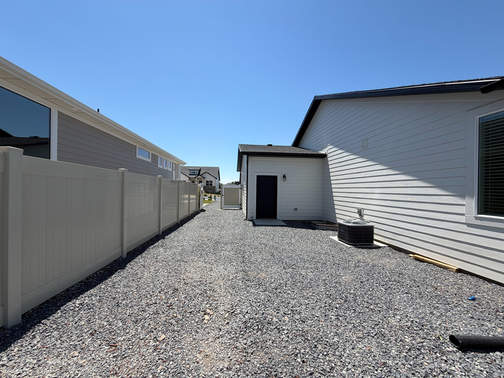 PERRY LANDING - Residential