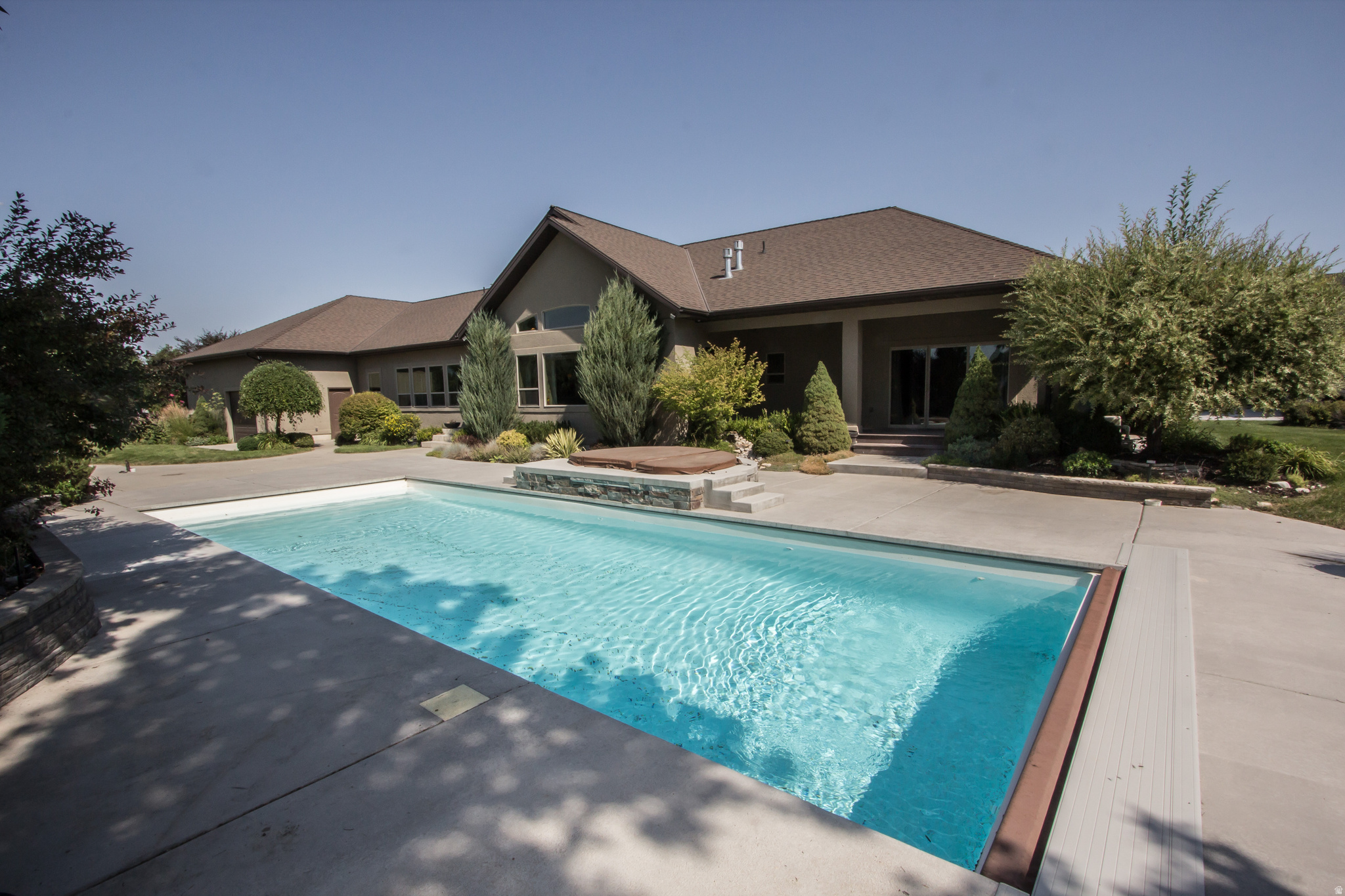 PARK PLACE ESTATES - Residential