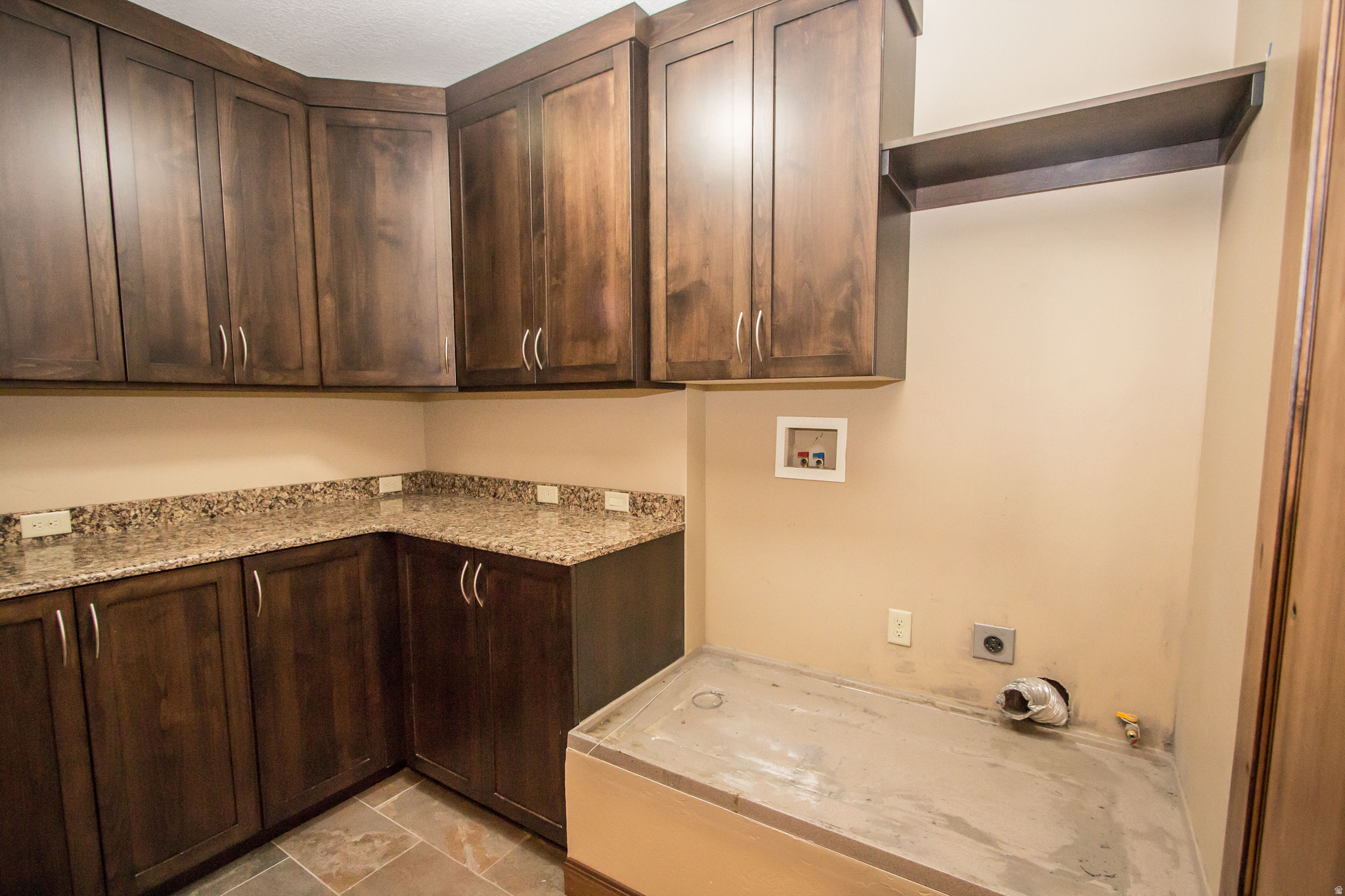 PARK PLACE ESTATES - Residential