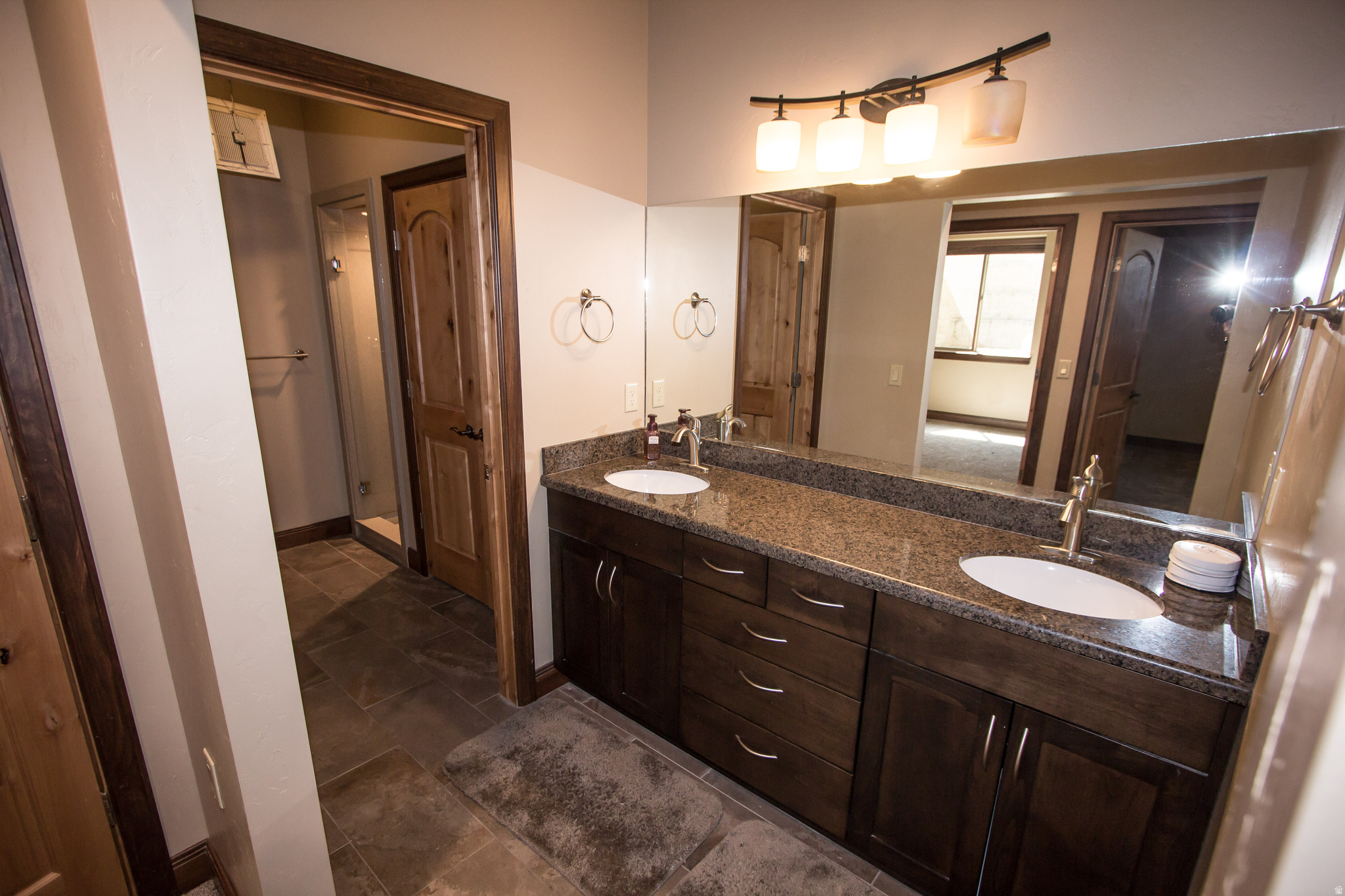 PARK PLACE ESTATES - Residential