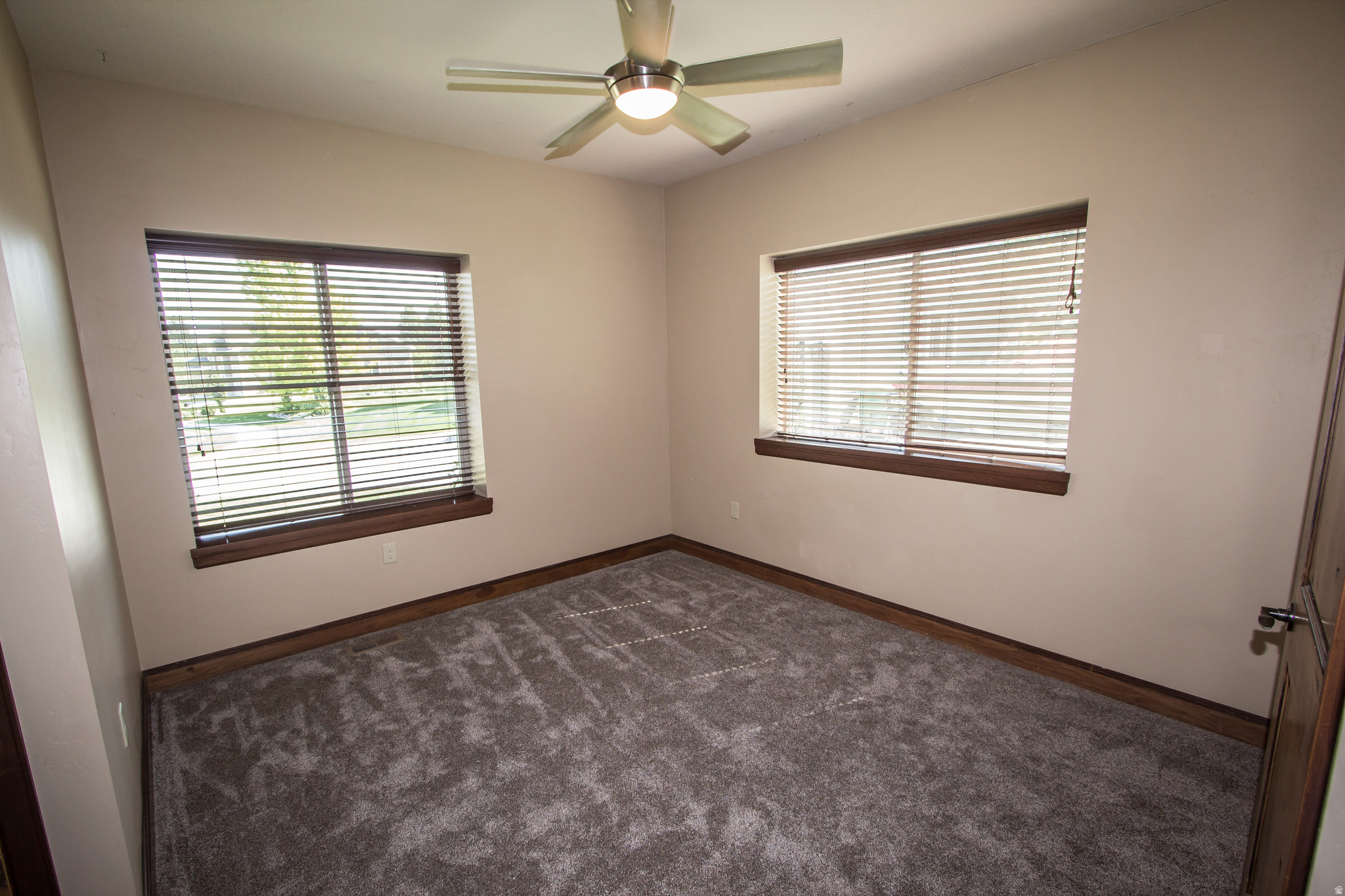 PARK PLACE ESTATES - Residential