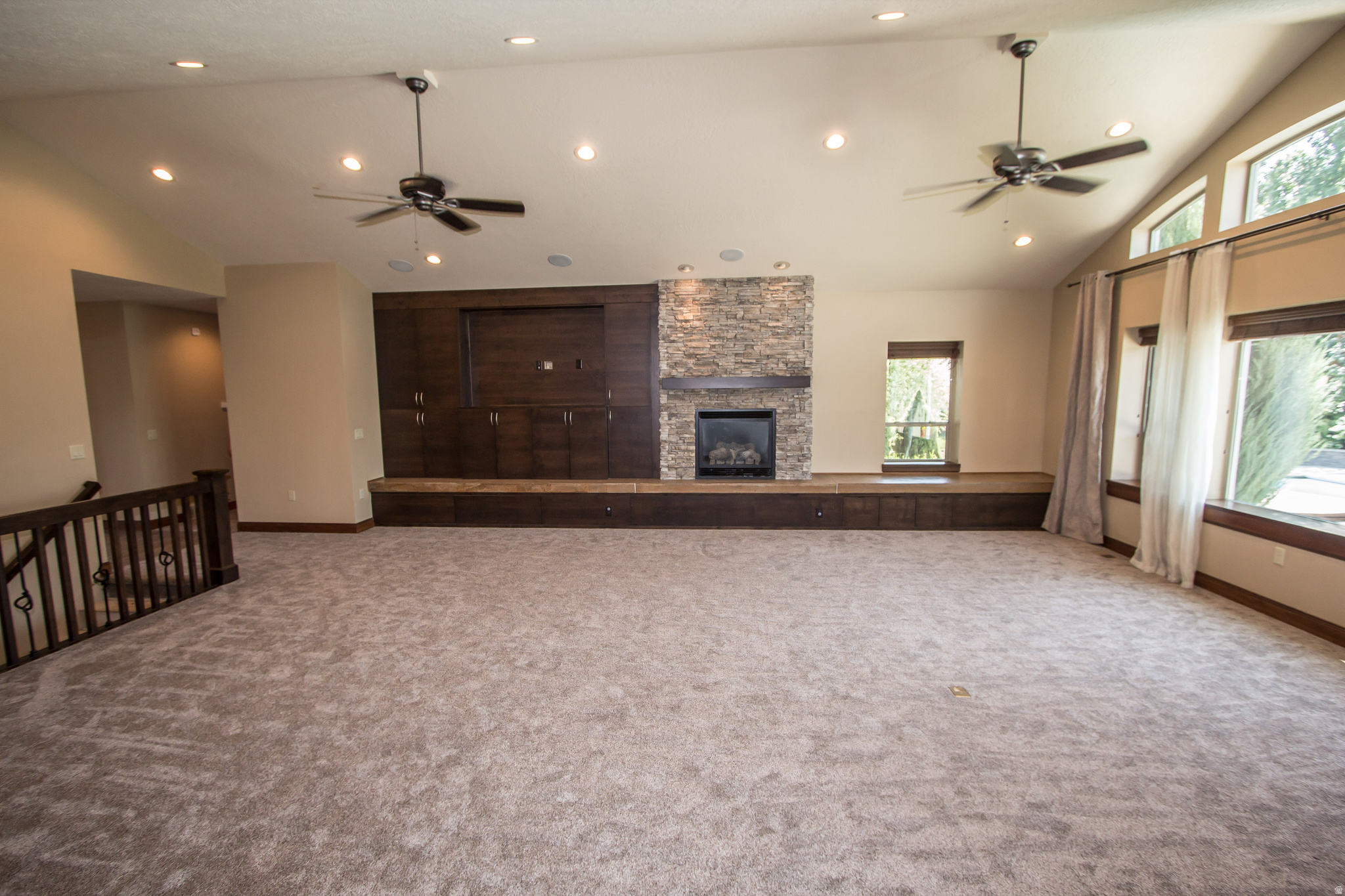 PARK PLACE ESTATES - Residential