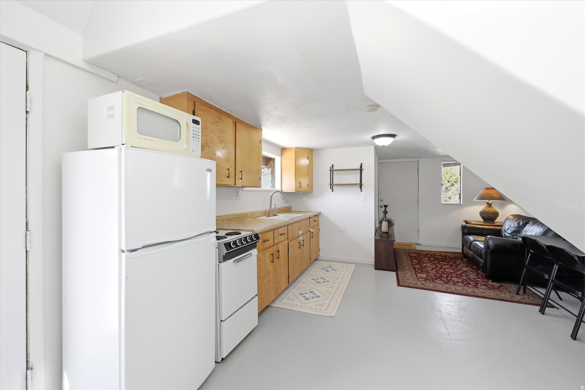 SKYLINE MOUNTAIN RES - Residential