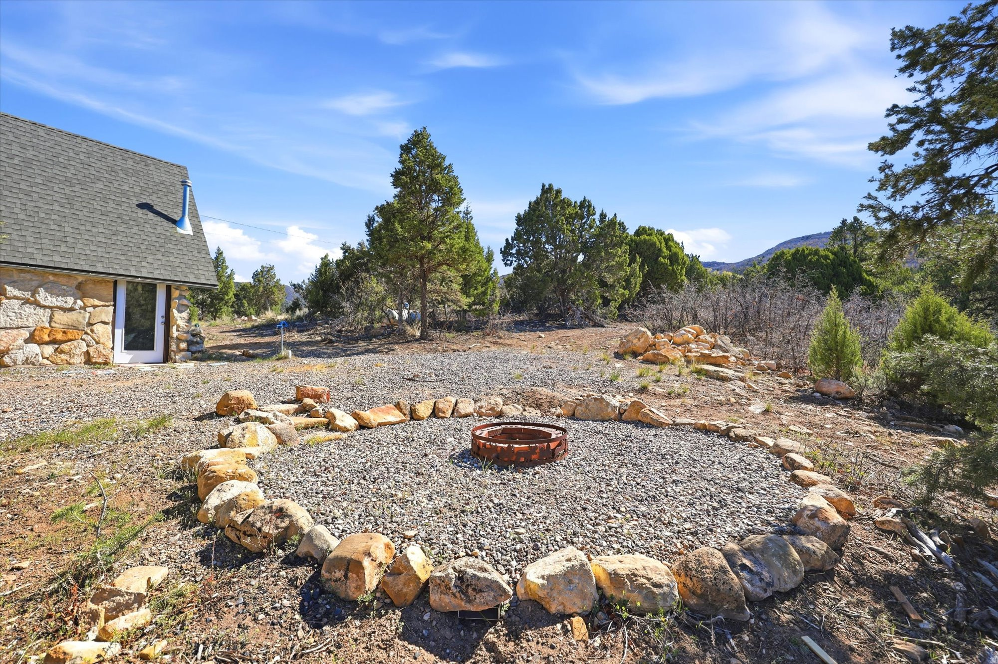 SKYLINE MOUNTAIN RES - Residential