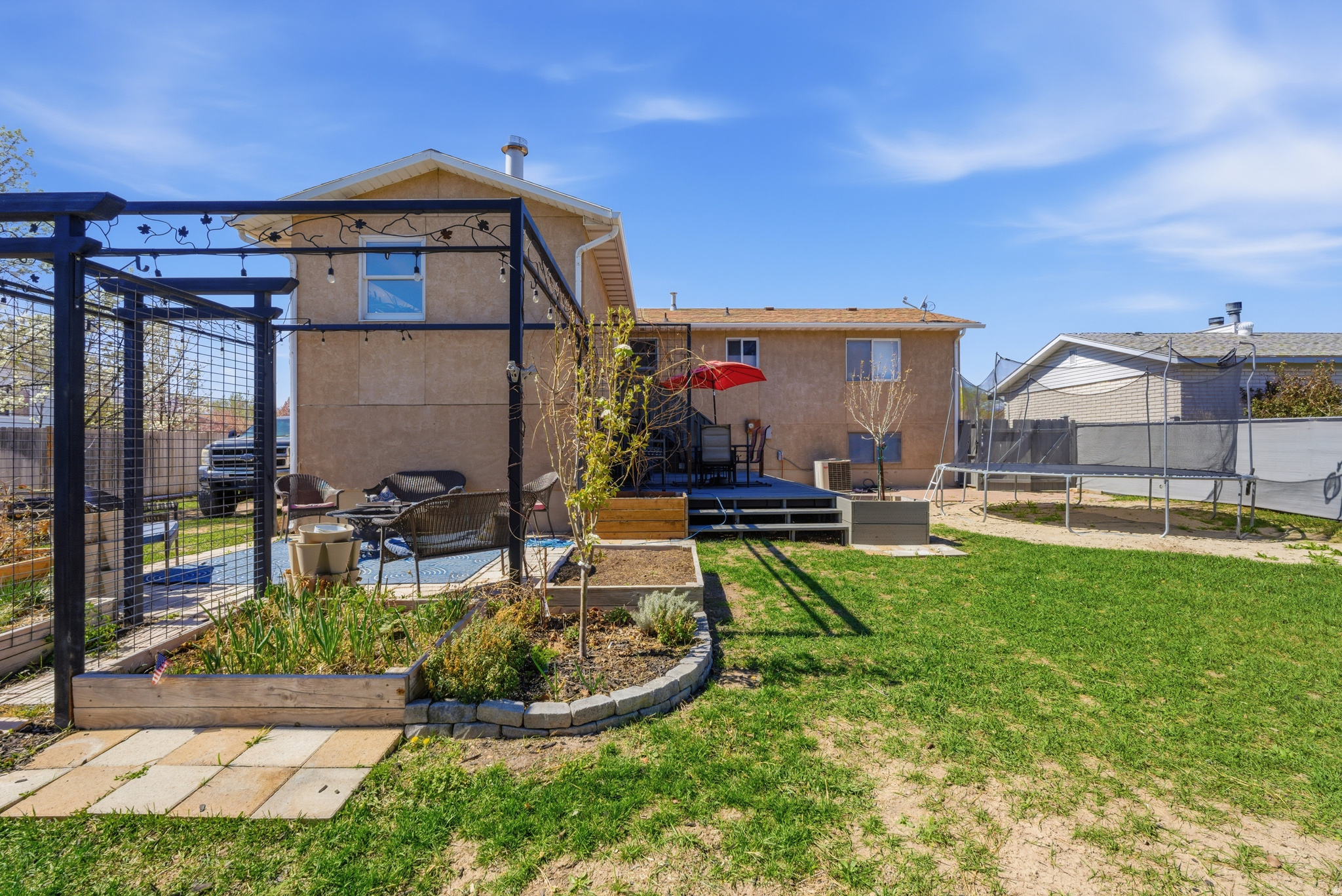 OQUIRRH ESTATES - Residential