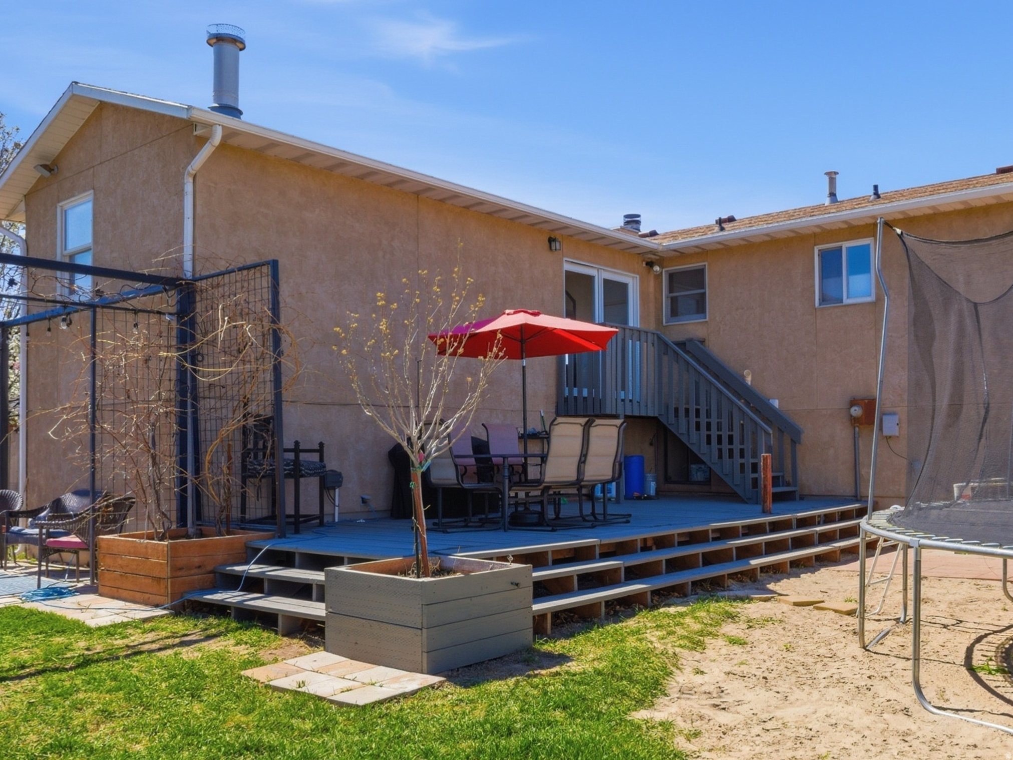 OQUIRRH ESTATES - Residential