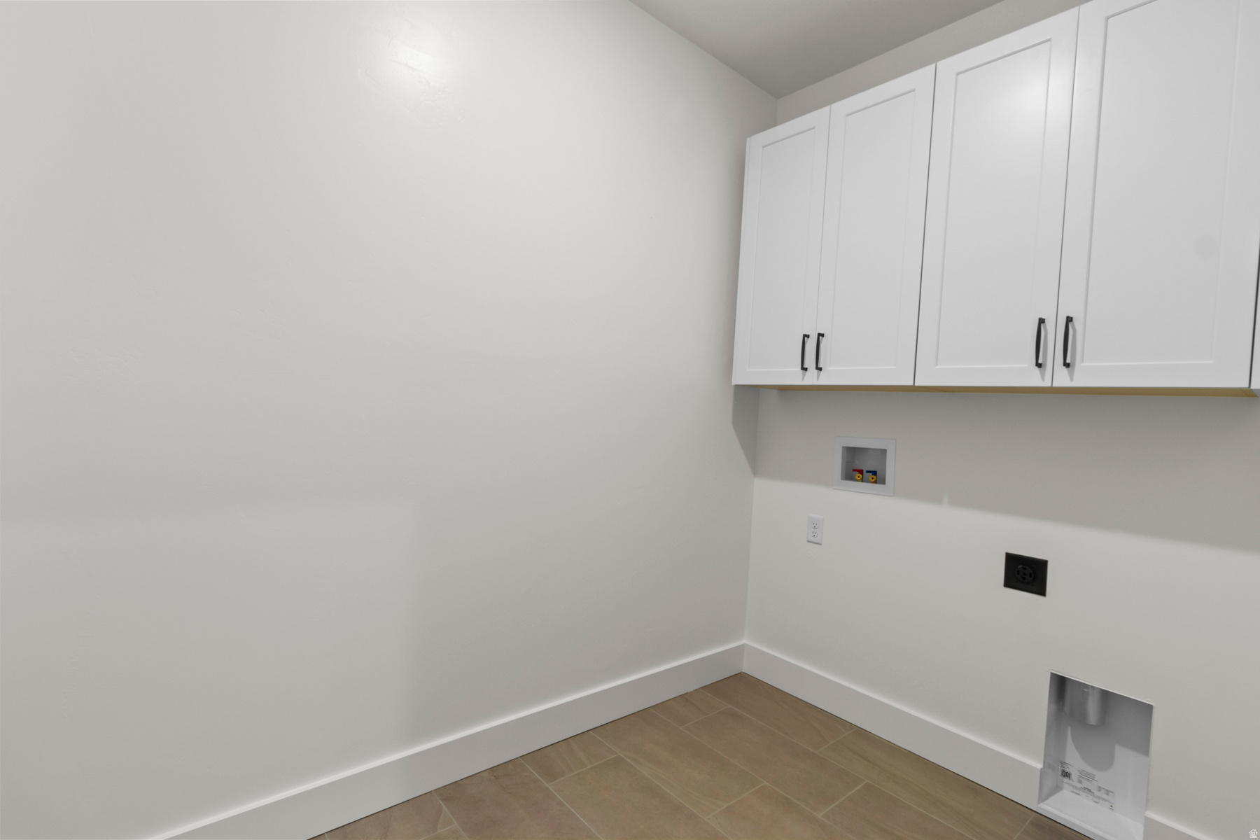 MEADOWS AT HYDE PARK - Residential
