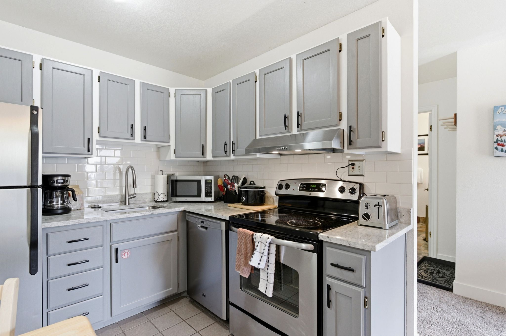 CARRIAGE HOUSE CONDO - Residential