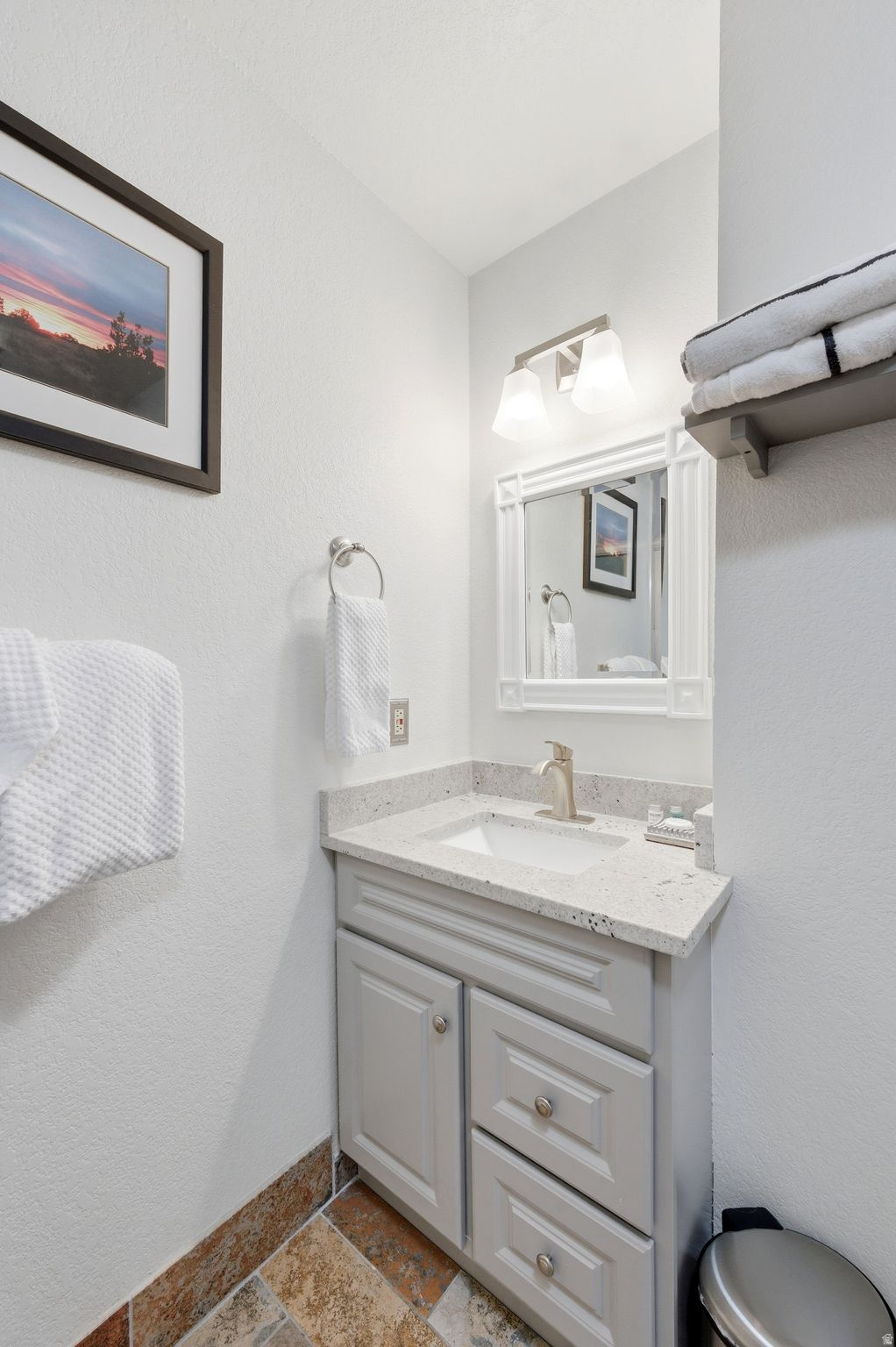 CARRIAGE HOUSE CONDO - Residential