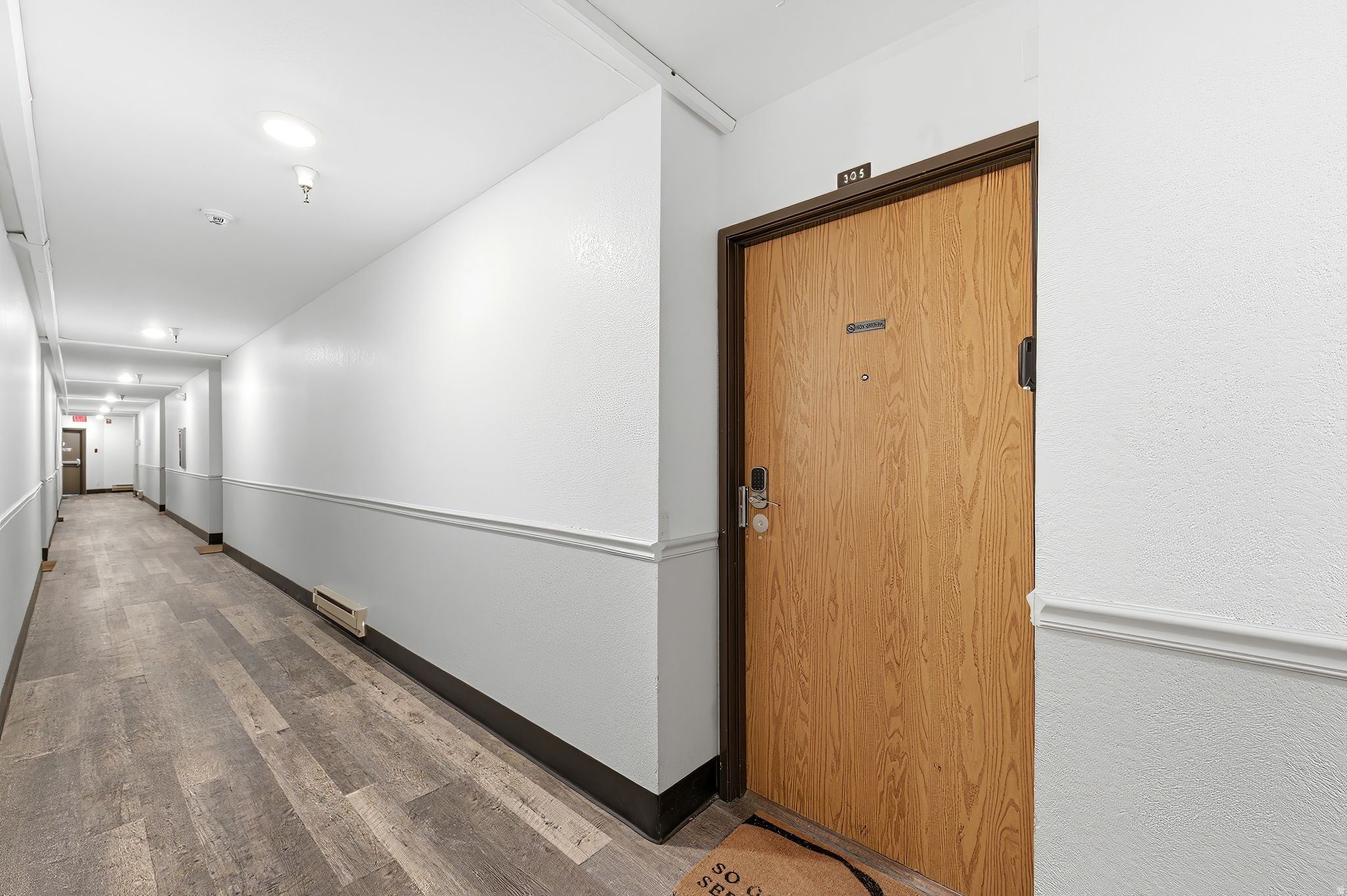 CARRIAGE HOUSE CONDO - Residential