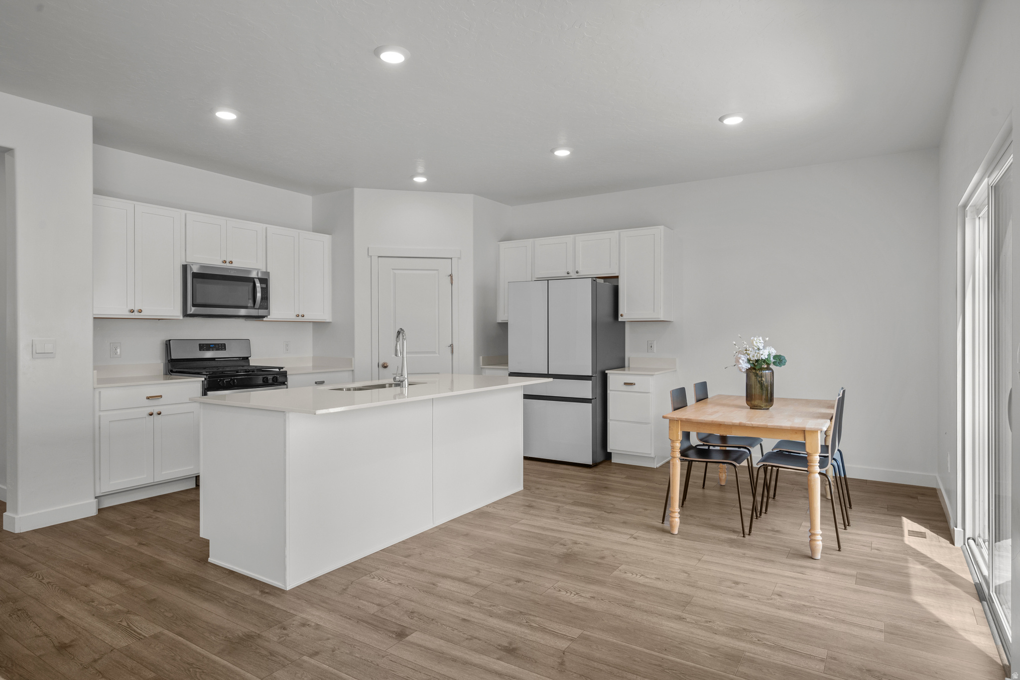 QUIET VALLEY - Residential