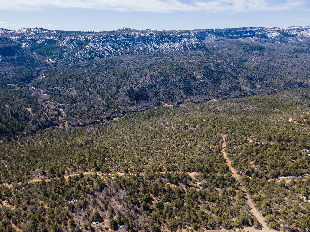 COUGAR CANYON - Land