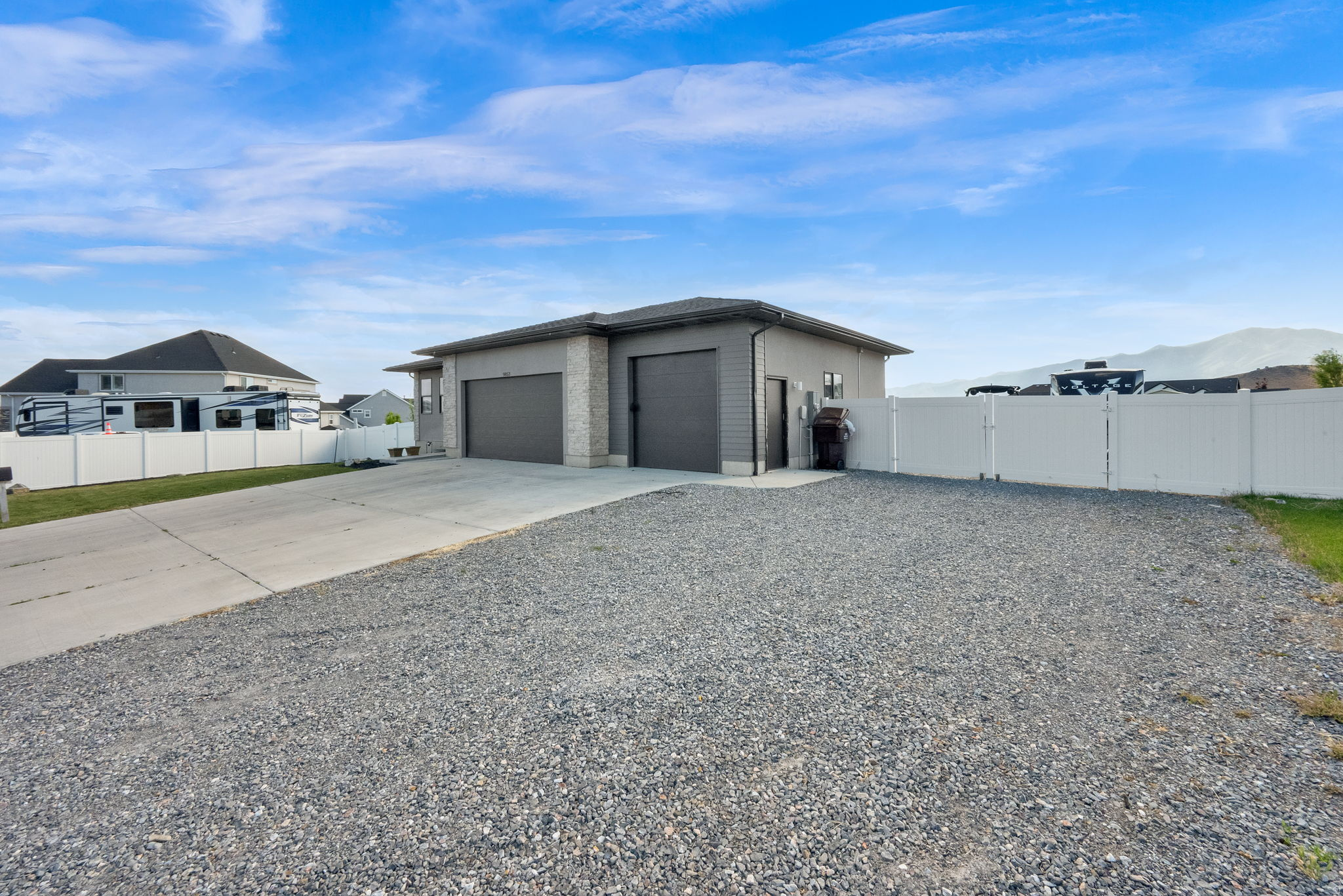 VALLEY VIEW - Residential