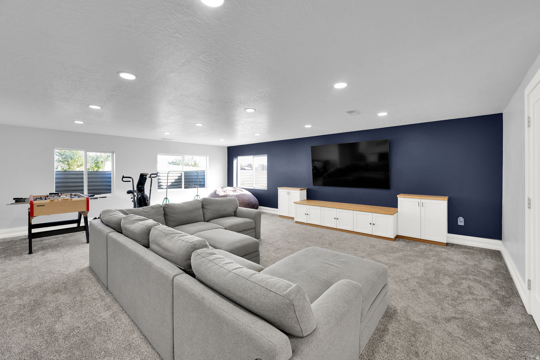 VALLEY VIEW - Residential