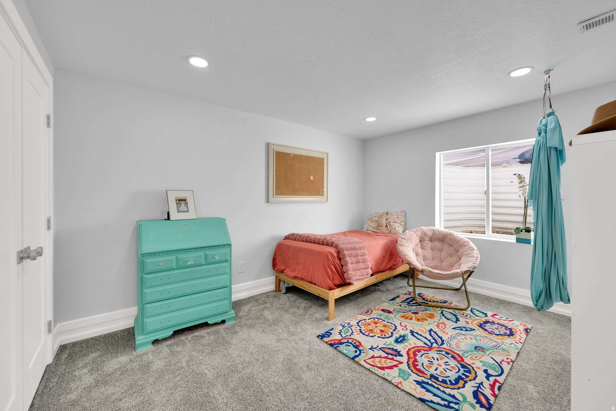 VALLEY VIEW - Residential