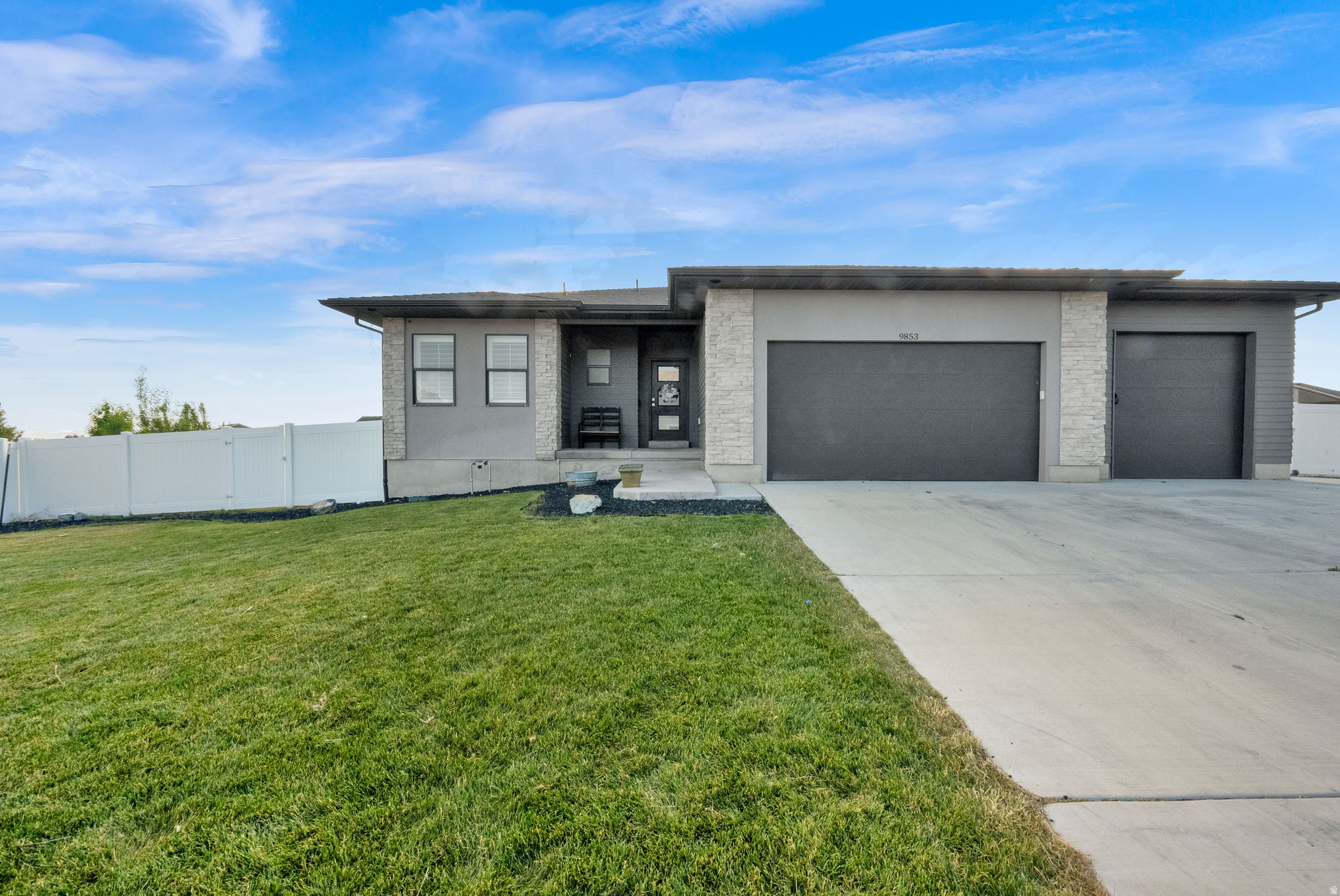 VALLEY VIEW - Residential
