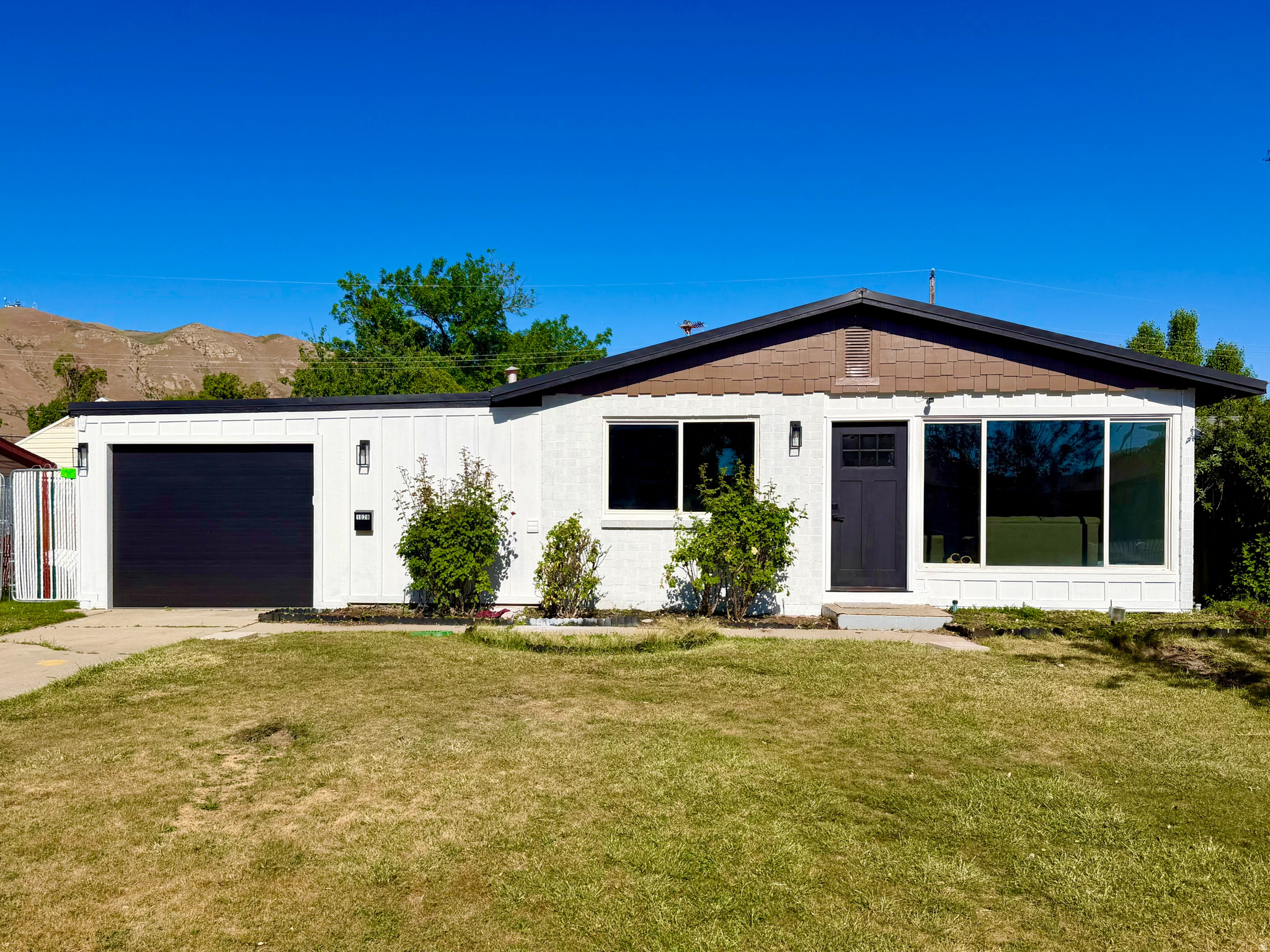 PRICE REDUCED!!! Check out this fully remodeled home that features an open floor plan and main level living! Save $ with a paid off solar system and high efficient HVAC system. Updated kitchen and bathrooms.  Lifetime metal roof.  Everything in the home is brand new.  Seller will install new backyard sod or provide a $2,000 credit toward landscape. Don't miss this one!