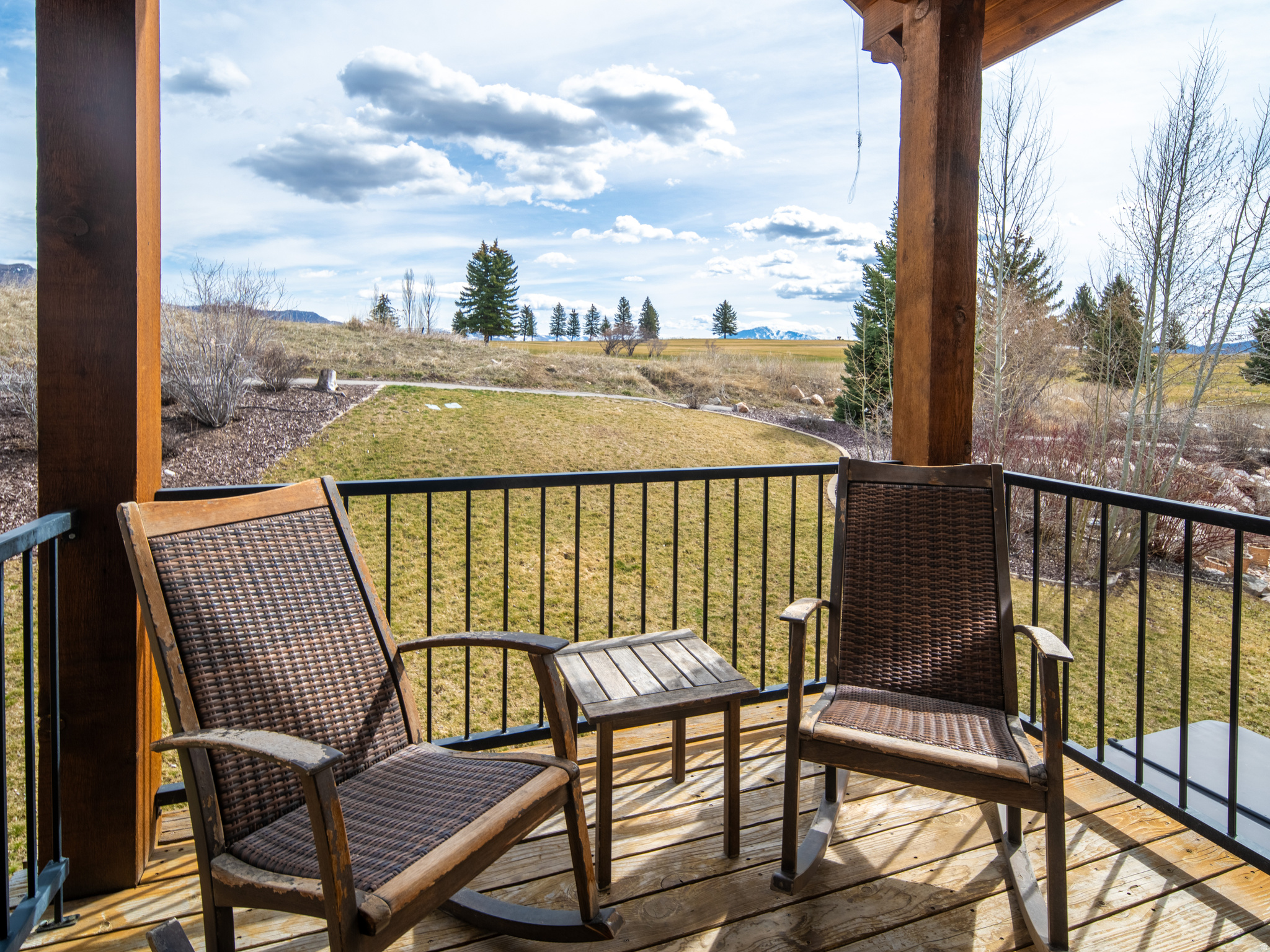 THE CASCADES - Residential
